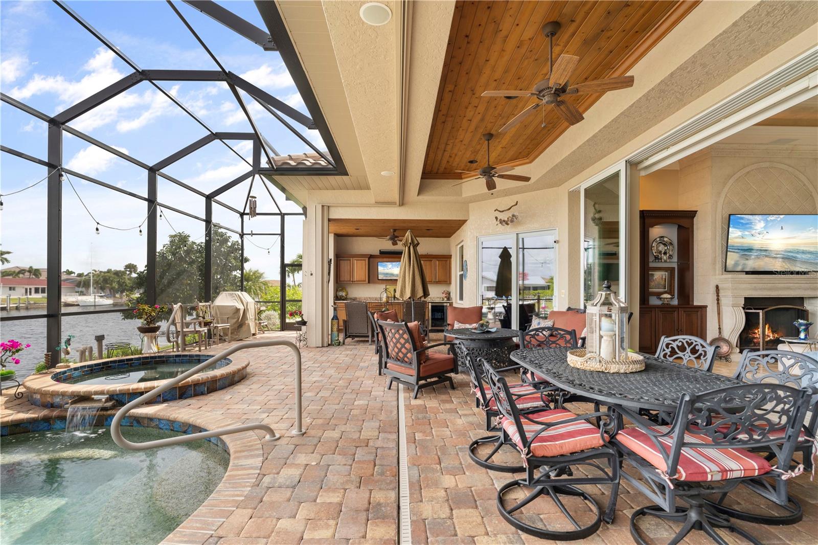 Punta Gorda, Florida, 33950, United States, 3 Bedrooms Bedrooms, ,3 BathroomsBathrooms,Residential,Active,1945535