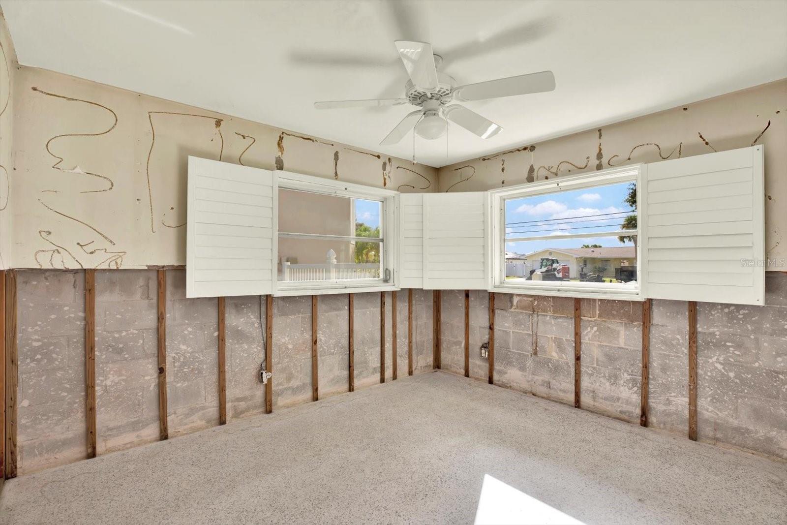 Largo, Florida, 33770, United States, 3 Bedrooms Bedrooms, ,2 BathroomsBathrooms,Residential,Active,2052103