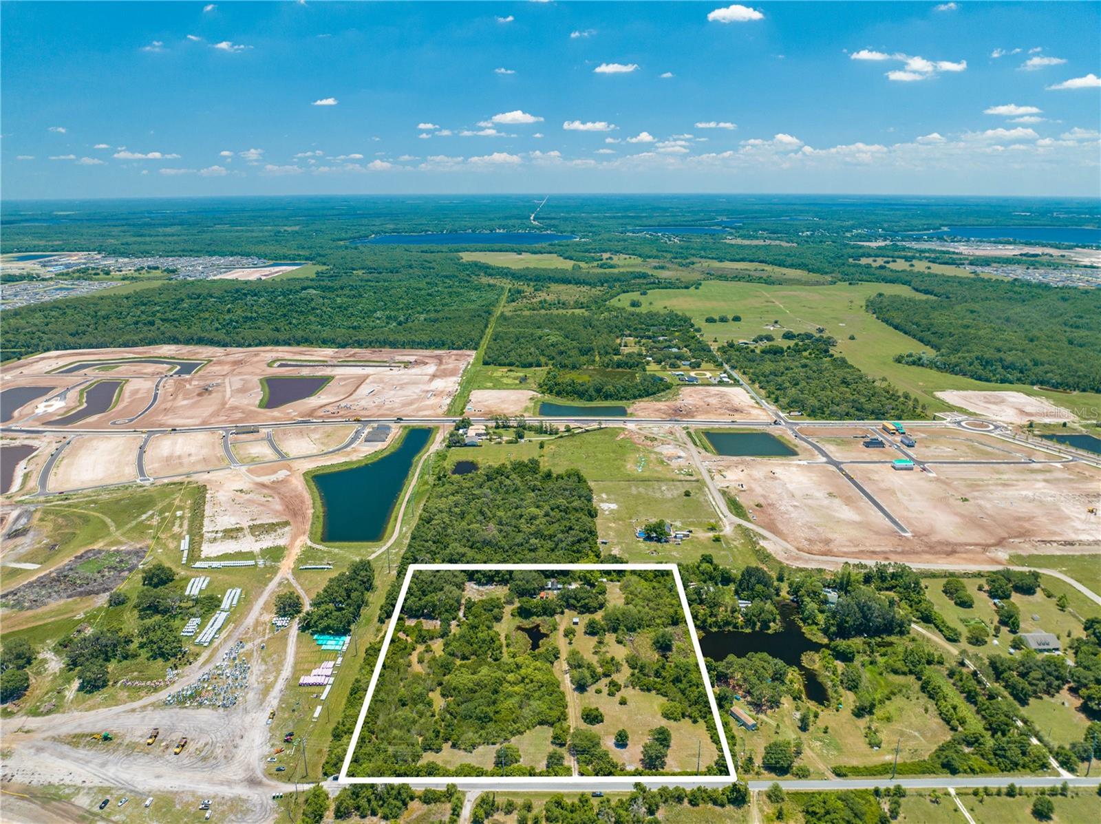 Saint Cloud, Florida, 34771, United States, 4 Bedrooms Bedrooms, ,2 BathroomsBathrooms,Residential,Active,1703639