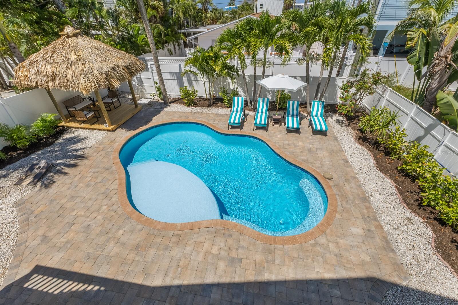 Bradenton Beach, Florida, 34217, United States, 3 Bedrooms Bedrooms, ,3 BathroomsBathrooms,Residential,Active,1926702