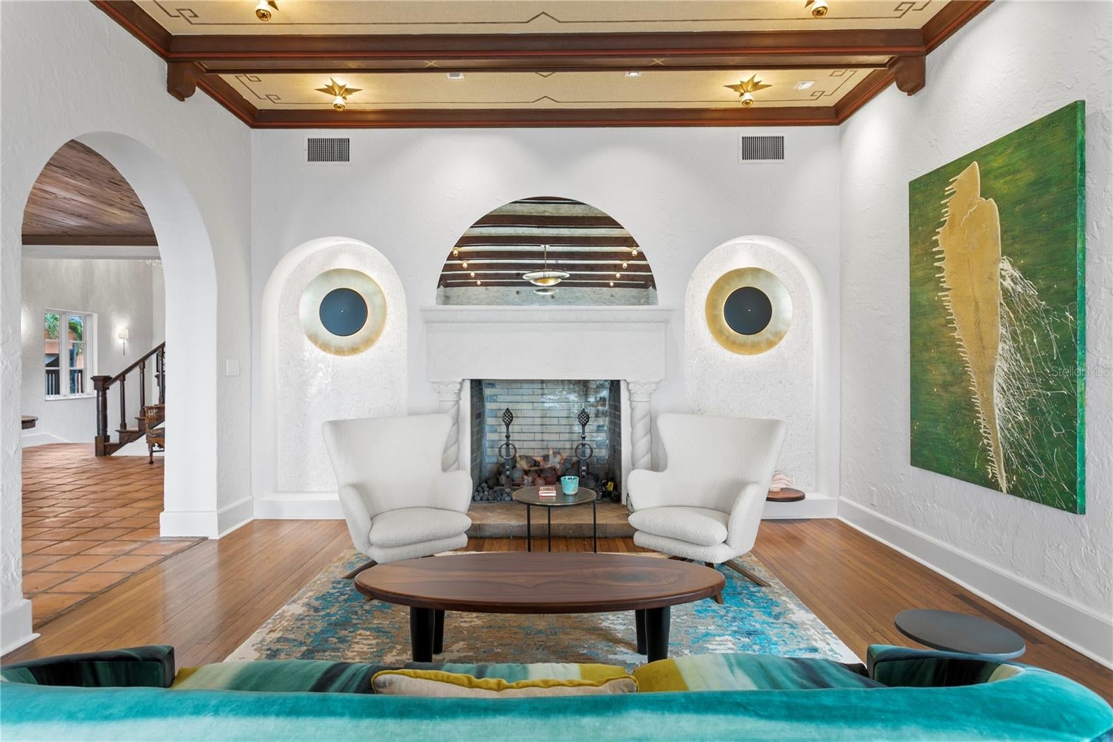 St Petersburg, Florida, 33704, United States, 6 Bedrooms Bedrooms, ,7 BathroomsBathrooms,Residential,Active,1871834