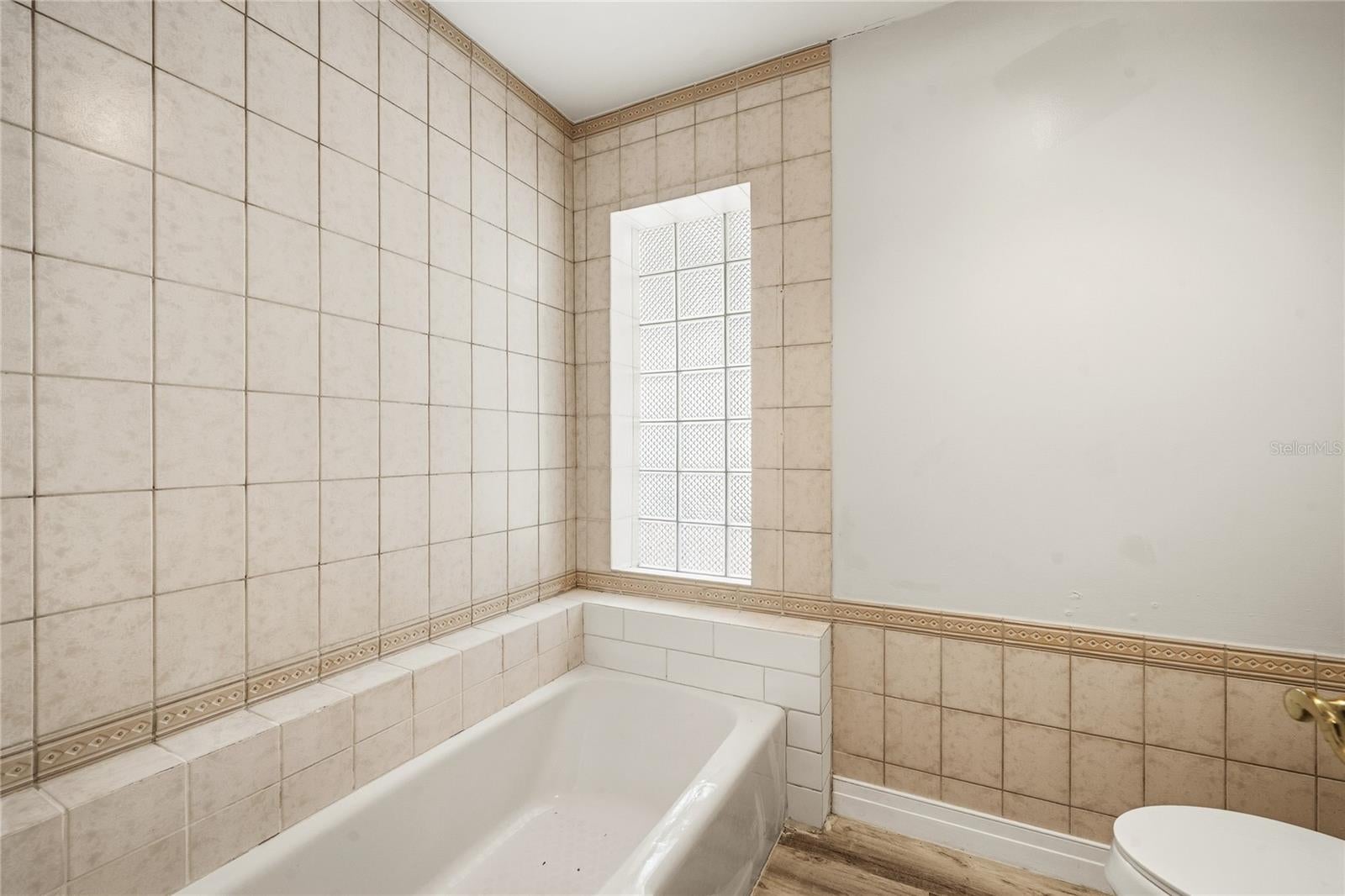 Longwood, Florida, 32779, United States, 4 Bedrooms Bedrooms, ,6 BathroomsBathrooms,Residential,Active,2006962