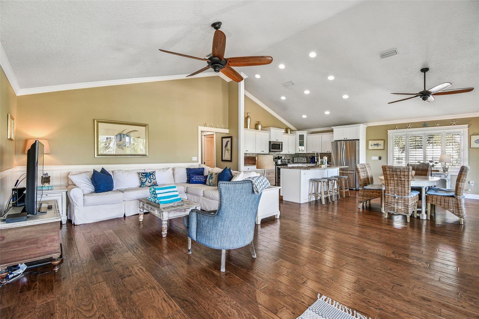 Anna Maria, Florida, 34216, United States, 3 Bedrooms Bedrooms, ,2 BathroomsBathrooms,Residential,Active,2007178