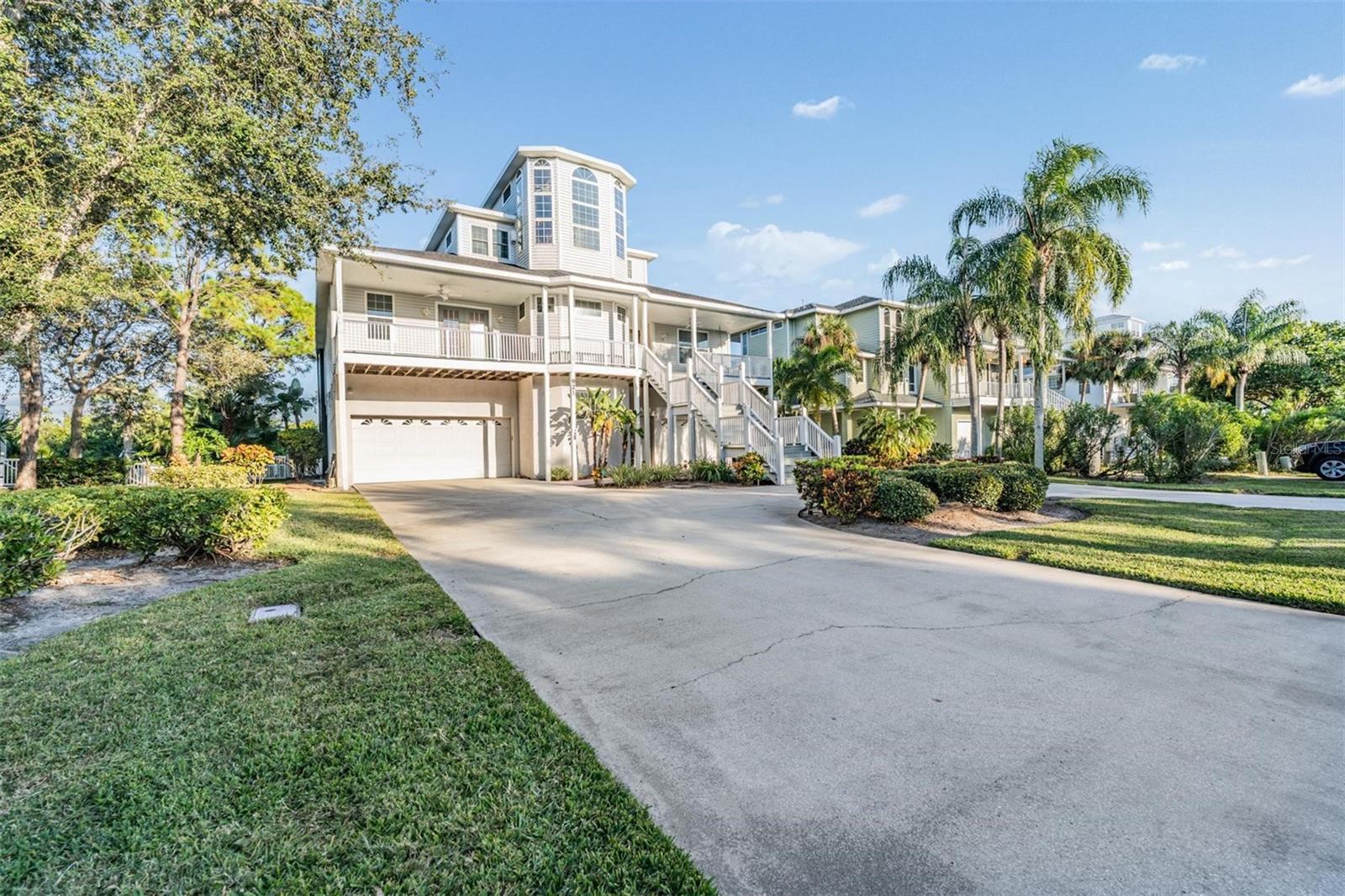 Crystal Beach, Florida, 34681, United States, 4 Bedrooms Bedrooms, ,6 BathroomsBathrooms,Residential,Active,1987215