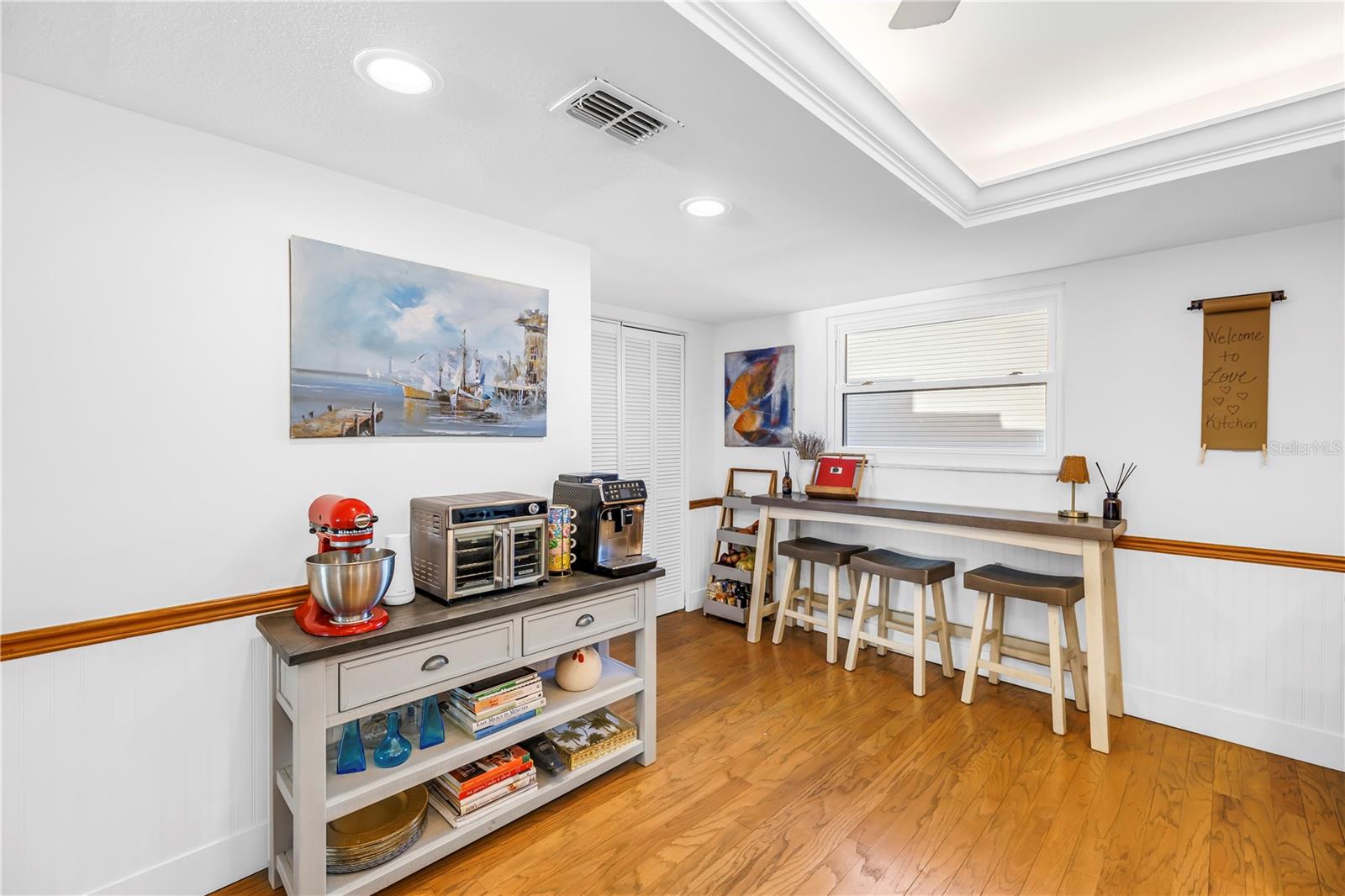 Treasure Island, Florida, 33706, United States, 3 Bedrooms Bedrooms, ,3 BathroomsBathrooms,Residential,Active,1988464