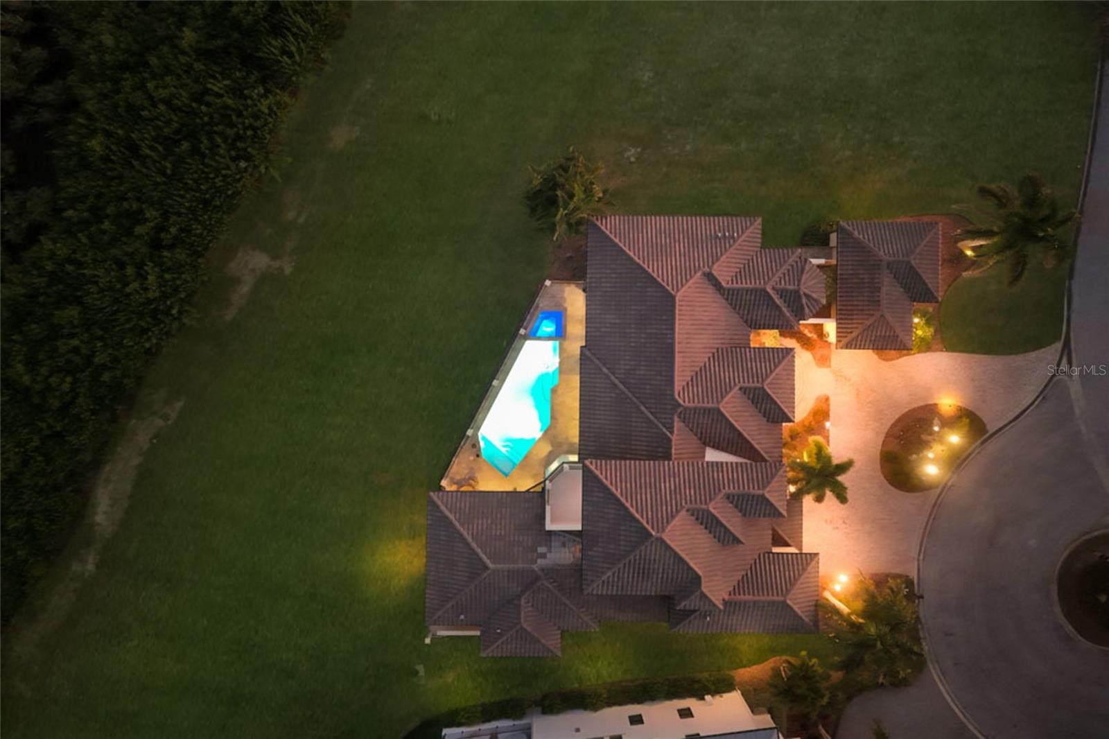 Bradenton, Florida, 34209, United States, 3 Bedrooms Bedrooms, ,5 BathroomsBathrooms,Residential,Active,1997612