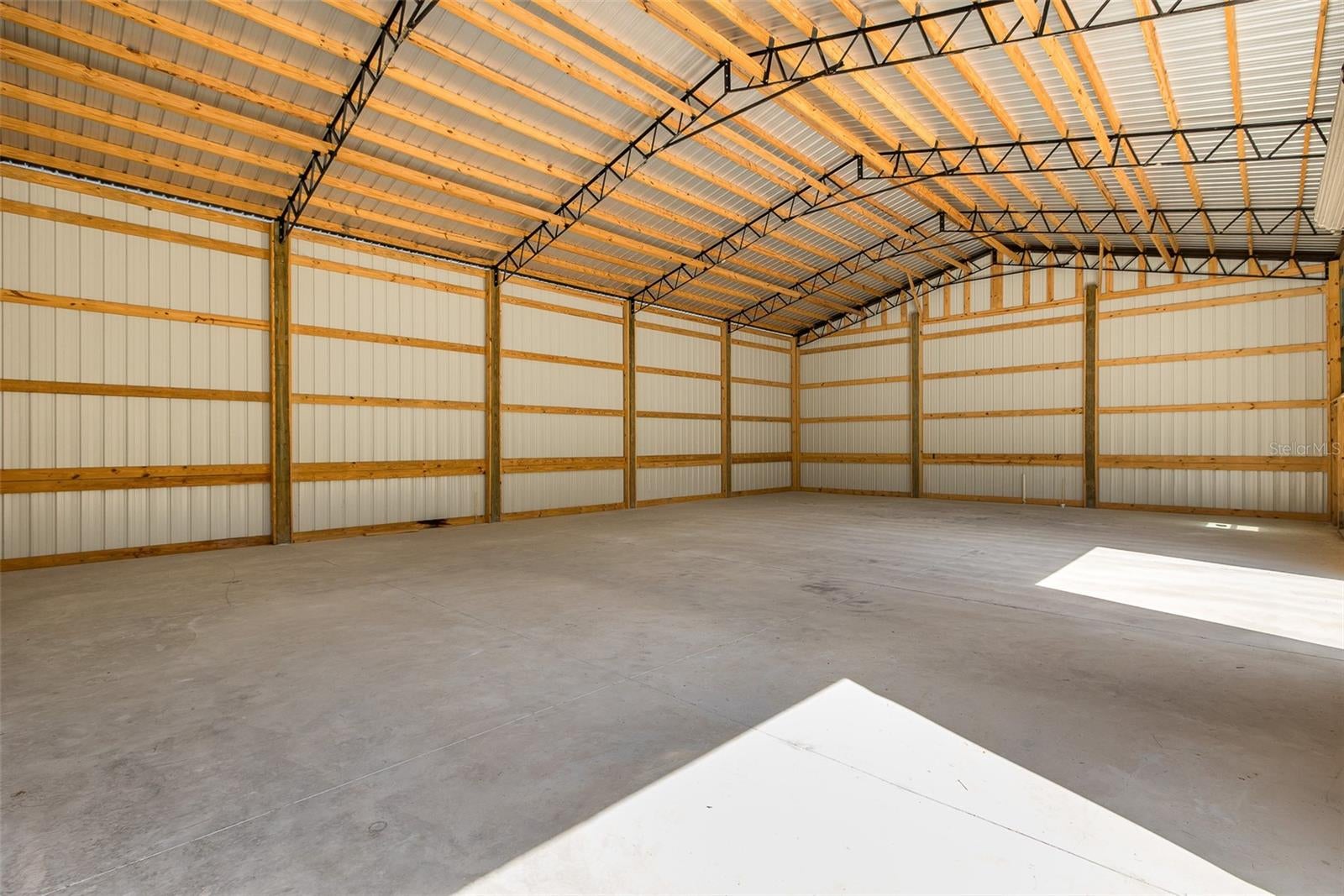 Brooksville, Florida, 34614, United States, 3 Bedrooms Bedrooms, ,2 BathroomsBathrooms,Residential,Active,1914602