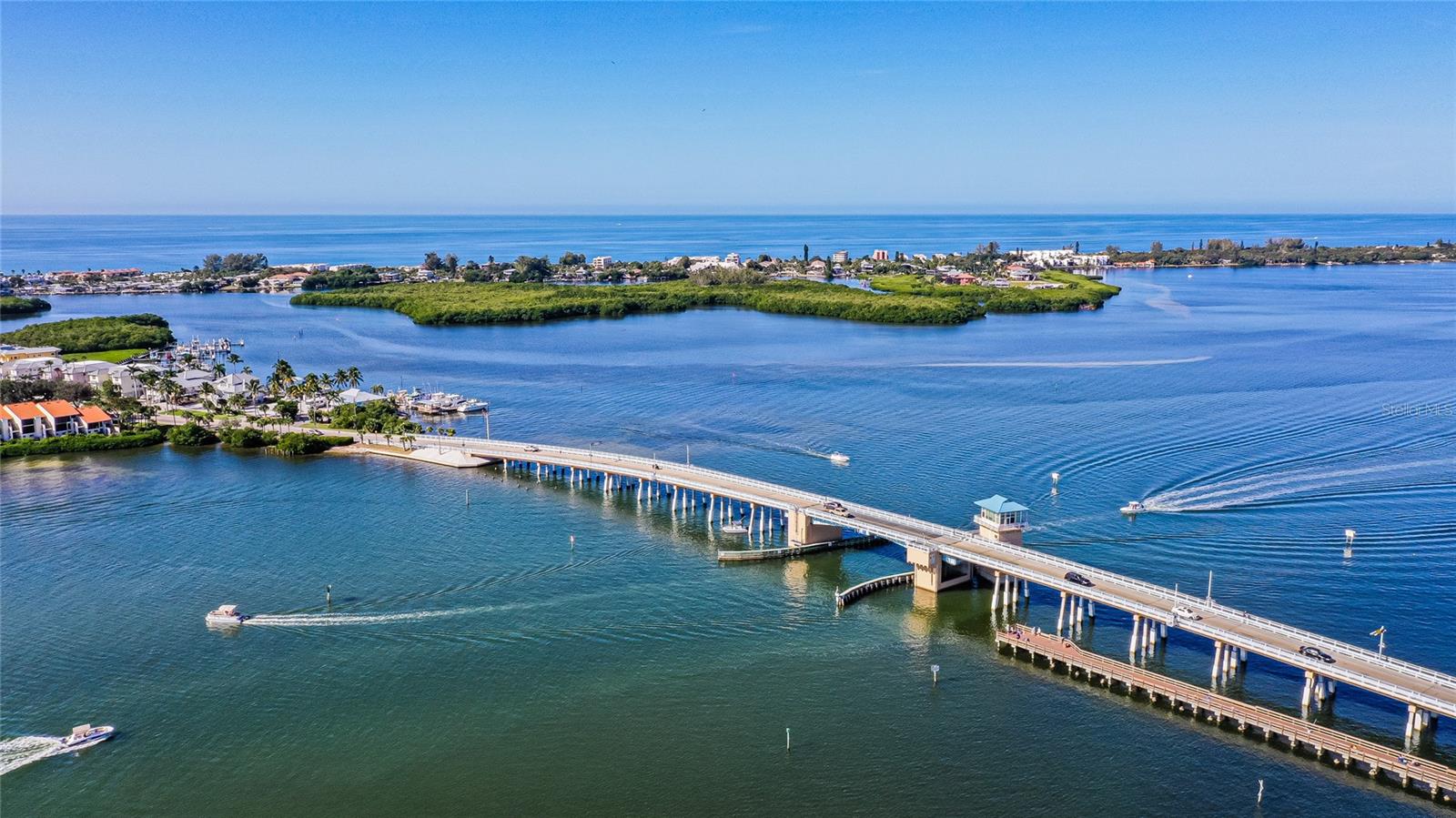 Englewood, Florida, 34223, United States, 4 Bedrooms Bedrooms, ,6 BathroomsBathrooms,Residential,Active,2013660