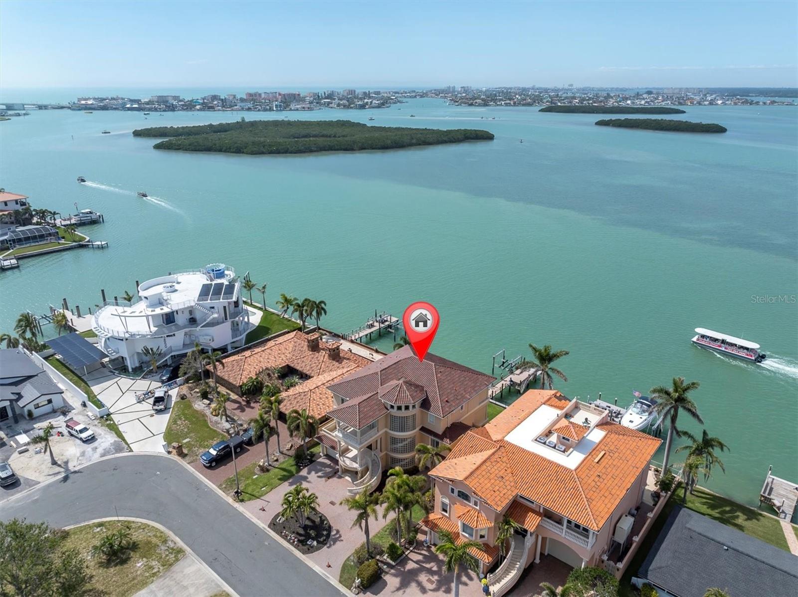 Treasure Island, Florida, 33706, United States, 4 Bedrooms Bedrooms, ,4 BathroomsBathrooms,Residential,Active,1742124