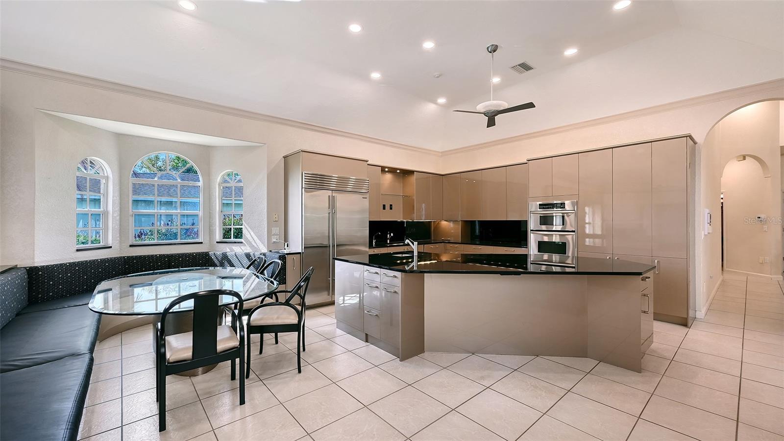 Sarasota, Florida, 34241, United States, 6 Bedrooms Bedrooms, ,5 BathroomsBathrooms,Residential,Active,2027822
