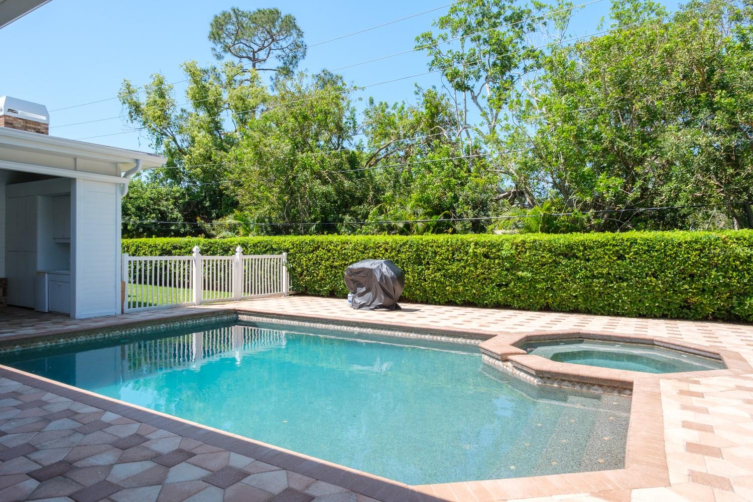 Clearwater, Florida, 33761, United States, ,4 BathroomsBathrooms,Residential,Active,1764506