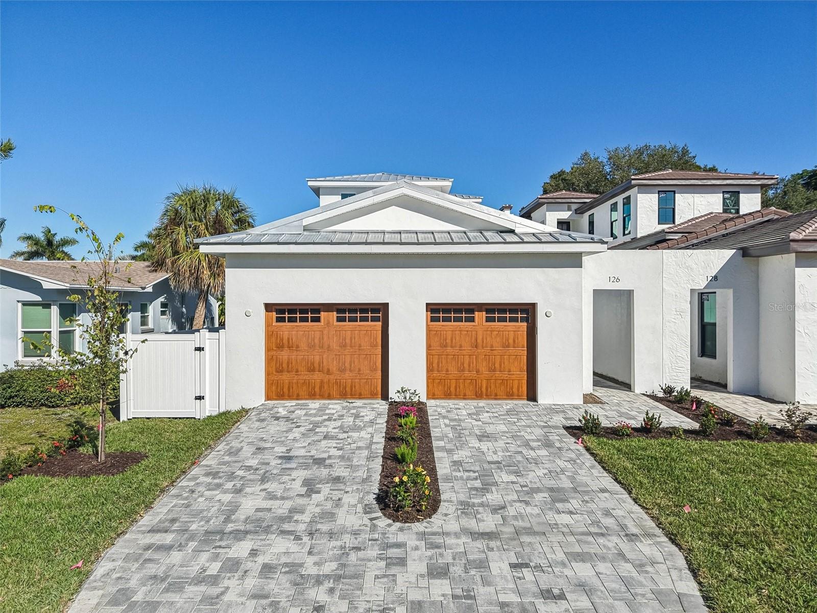 St Petersburg, Florida, 33704, United States, 4 Bedrooms Bedrooms, ,4 BathroomsBathrooms,Residential,Active,2006891