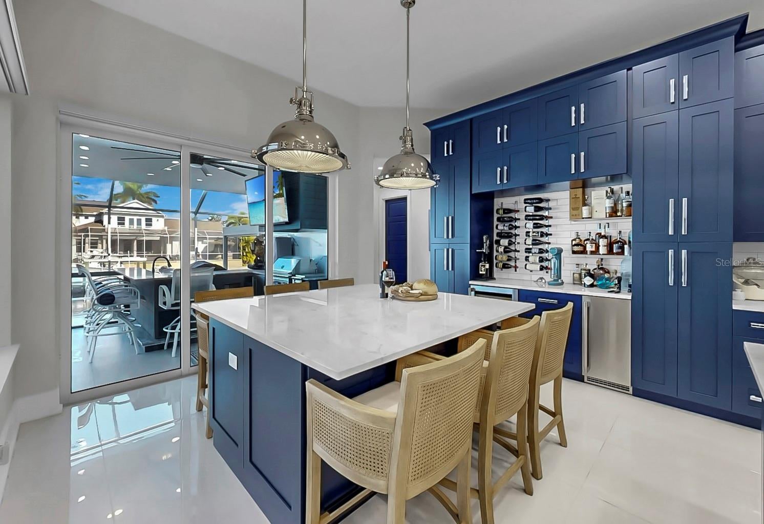 Apollo Beach, Florida, 33572, United States, 4 Bedrooms Bedrooms, ,3 BathroomsBathrooms,Residential,Active,2001368