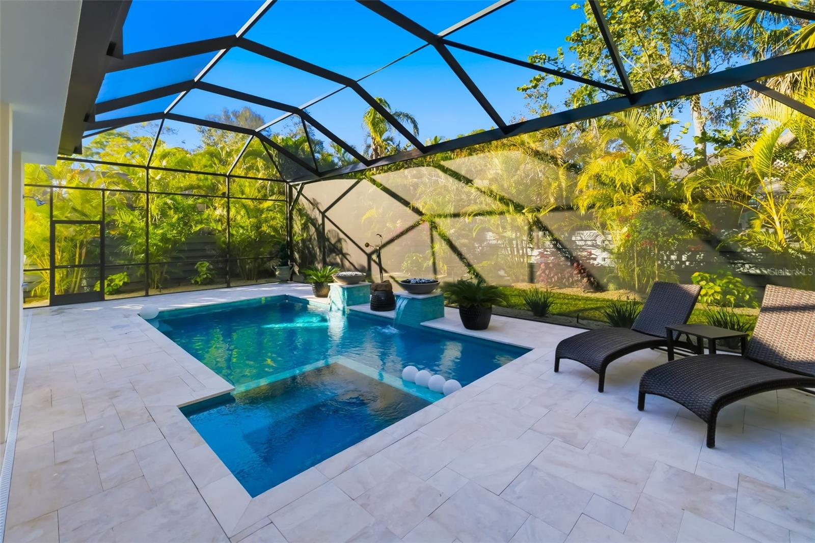 Sarasota, Florida, 34239, United States, 4 Bedrooms Bedrooms, ,5 BathroomsBathrooms,Residential,Active,2009172