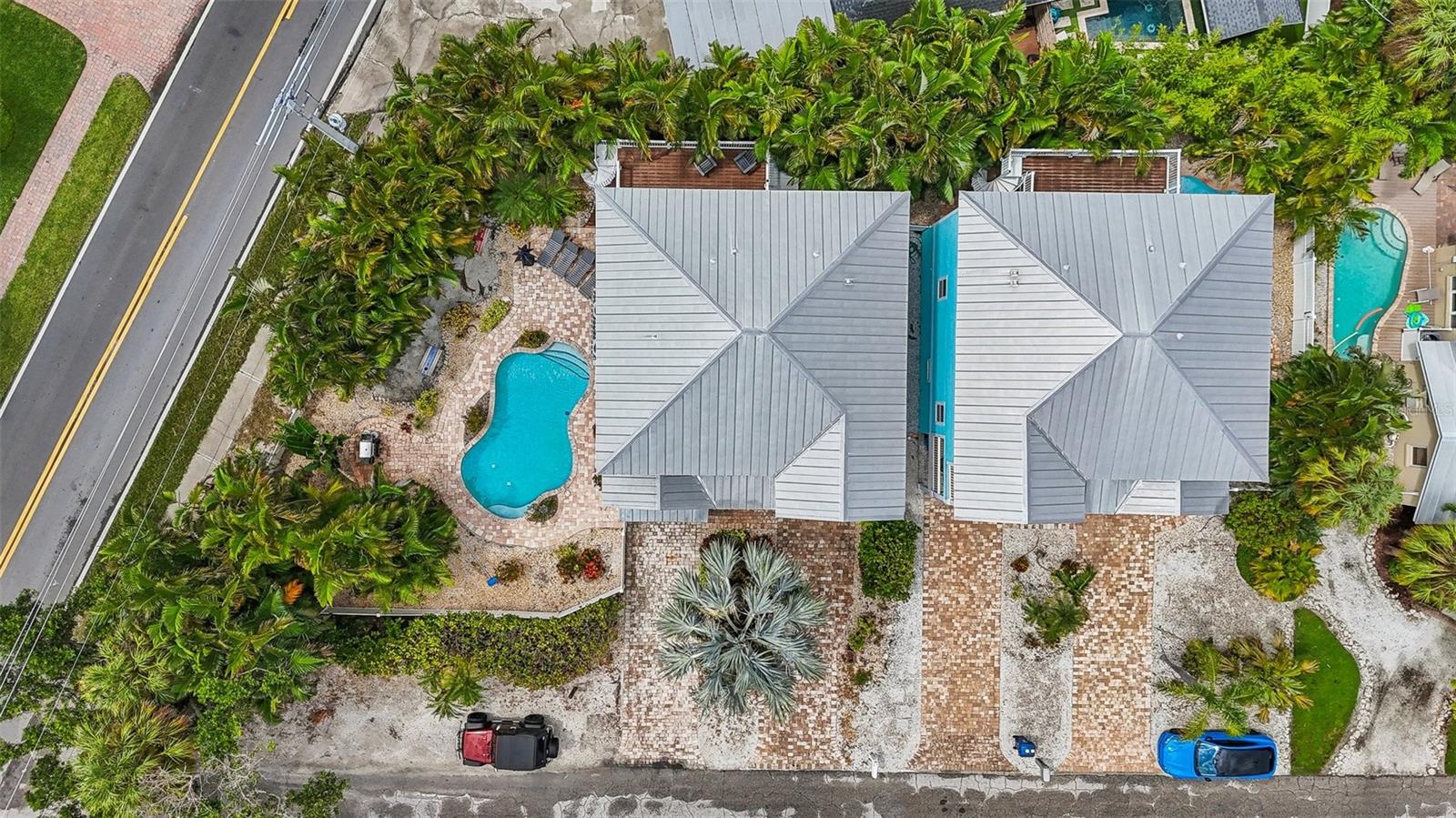 Holmes Beach, Florida, 34217, United States, 4 Bedrooms Bedrooms, ,3 BathroomsBathrooms,Residential,Active,1876877