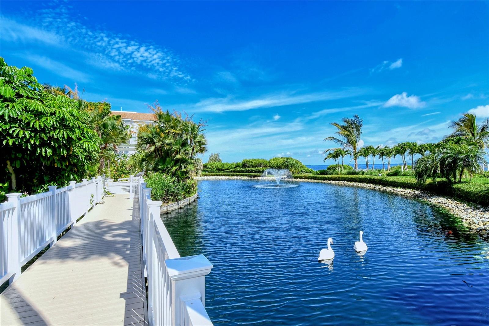 Longboat Key, Florida, 34228, United States, 3 Bedrooms Bedrooms, ,3 BathroomsBathrooms,Residential,Active,1992251