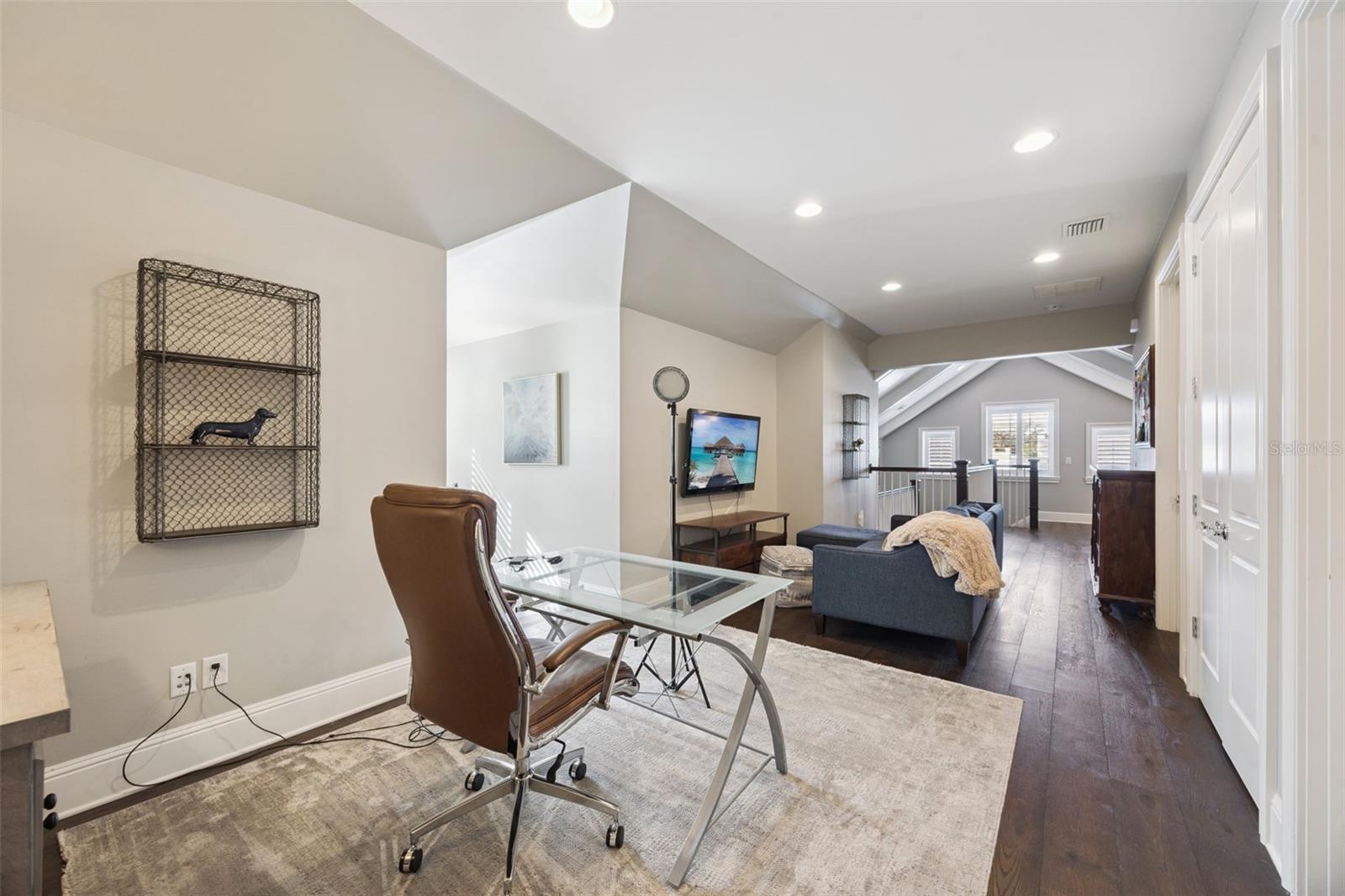 Winter Park, Florida, 32789, United States, 5 Bedrooms Bedrooms, ,5 BathroomsBathrooms,Residential,Active,2013170