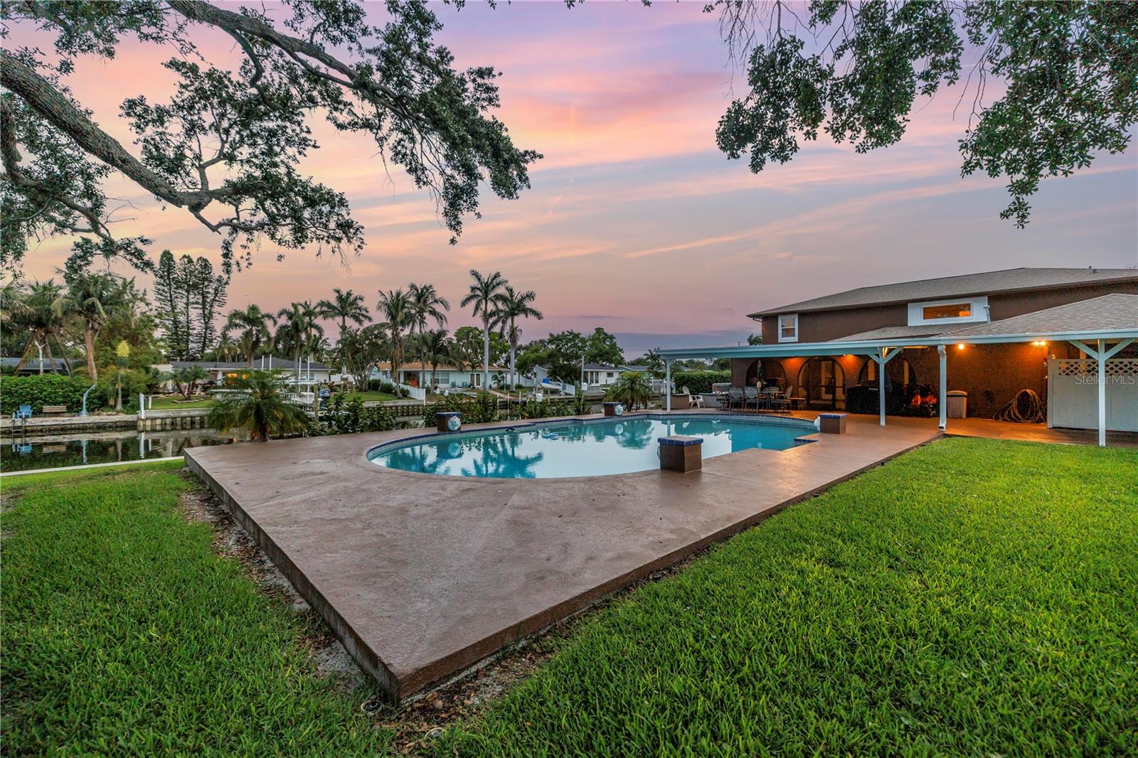 St Petersburg, Florida, 33703, United States, 5 Bedrooms Bedrooms, ,3 BathroomsBathrooms,Residential,Active,1824530