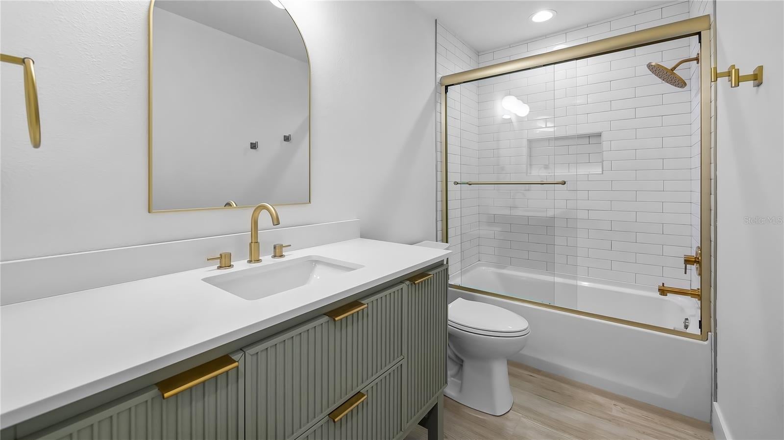 Montverde, Florida, 34756, United States, 4 Bedrooms Bedrooms, ,3 BathroomsBathrooms,Residential,Active,1904751