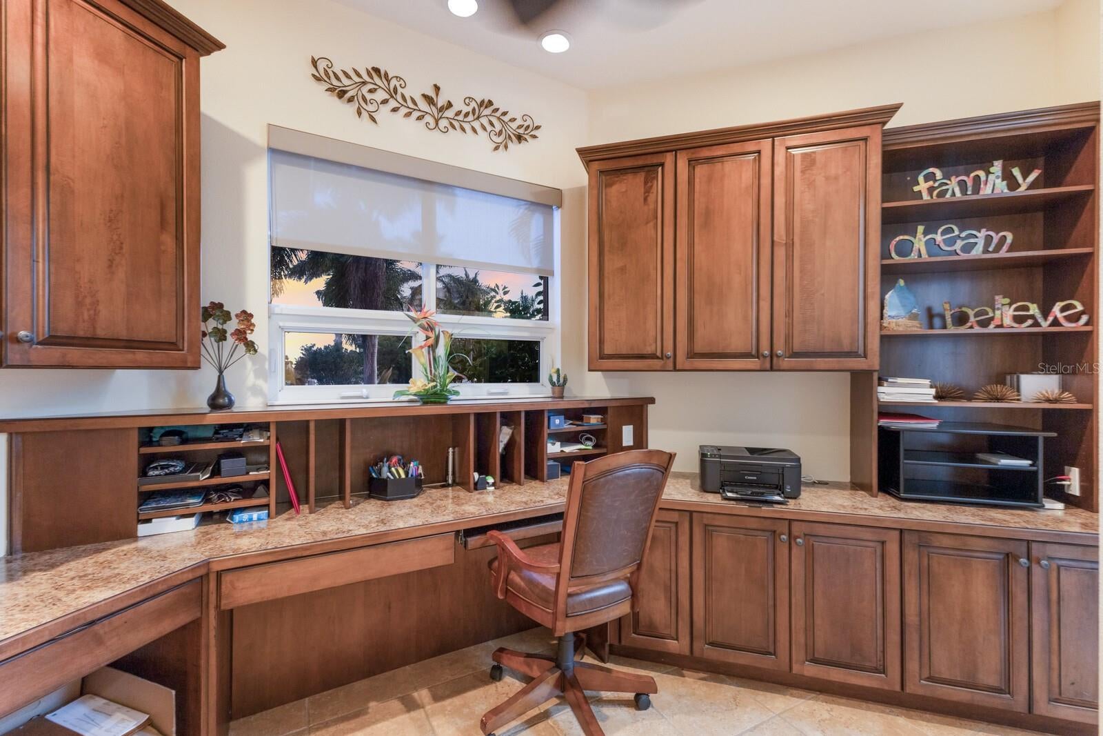 Palmetto, Florida, 34221, United States, 6 Bedrooms Bedrooms, ,6 BathroomsBathrooms,Residential,Active,1973552