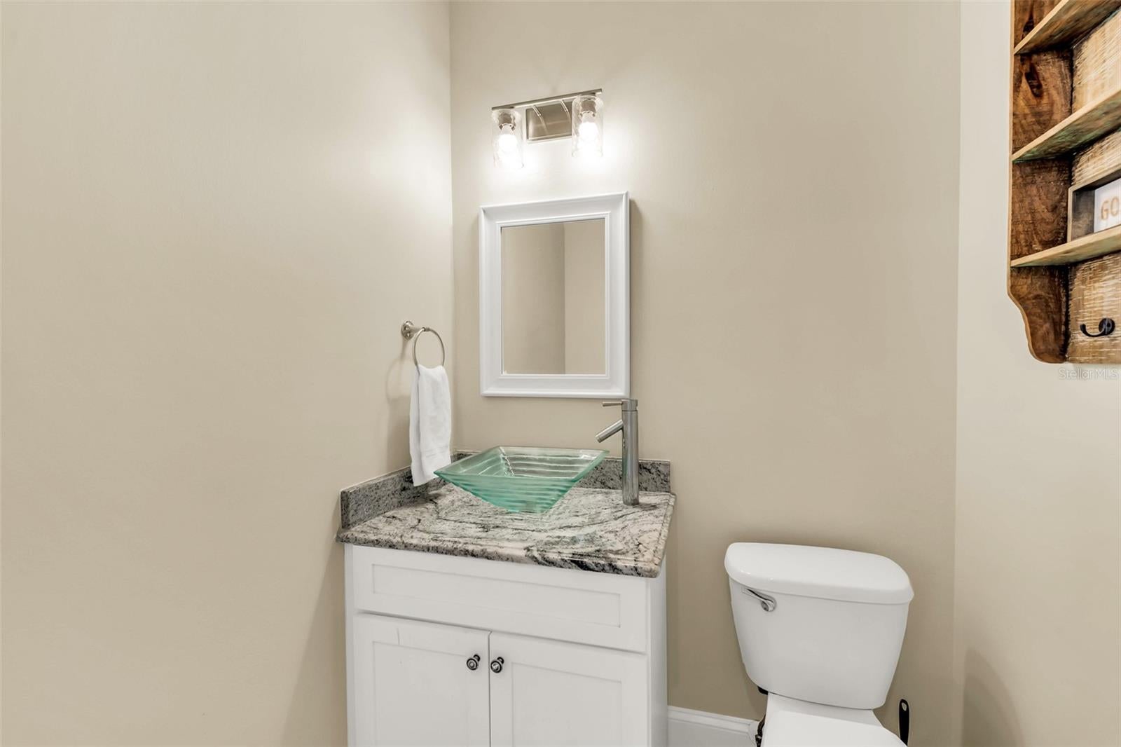Holmes Beach, Florida, 34217, United States, 5 Bedrooms Bedrooms, ,5 BathroomsBathrooms,Residential,Active,1907959