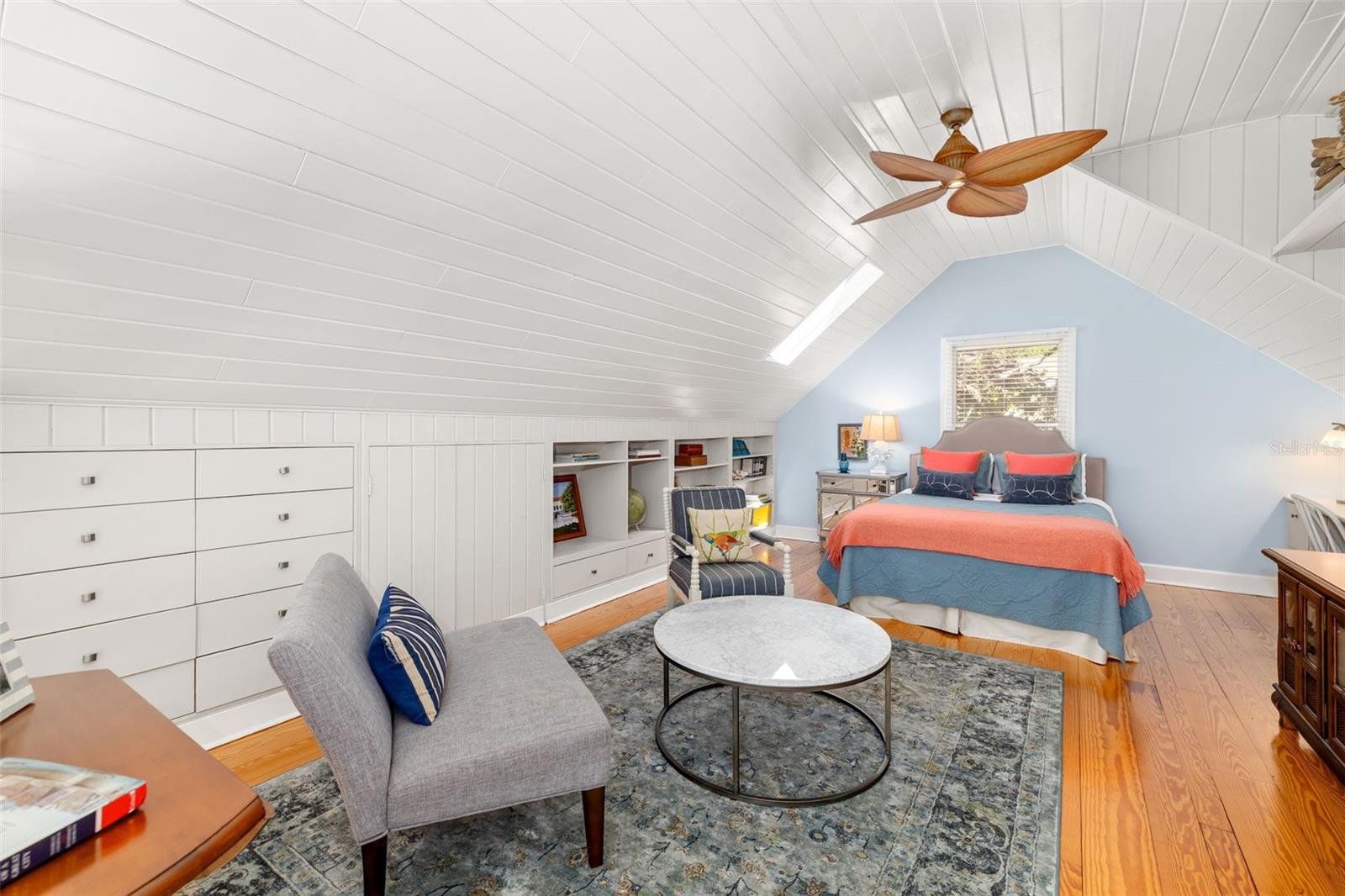 Sarasota, Florida, 34231, United States, 4 Bedrooms Bedrooms, ,4 BathroomsBathrooms,Residential,Active,1999174