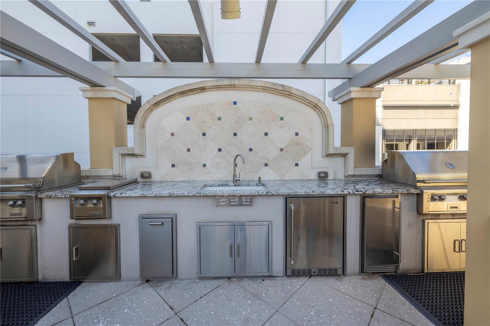 St Petersburg, Florida, 33701, United States, 2 Bedrooms Bedrooms, ,2 BathroomsBathrooms,Residential,Active,2012232