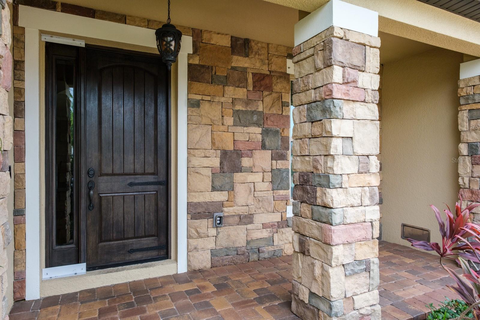 Oldsmar, Florida, 34677, United States, 5 Bedrooms Bedrooms, ,4 BathroomsBathrooms,Residential,Active,1952054