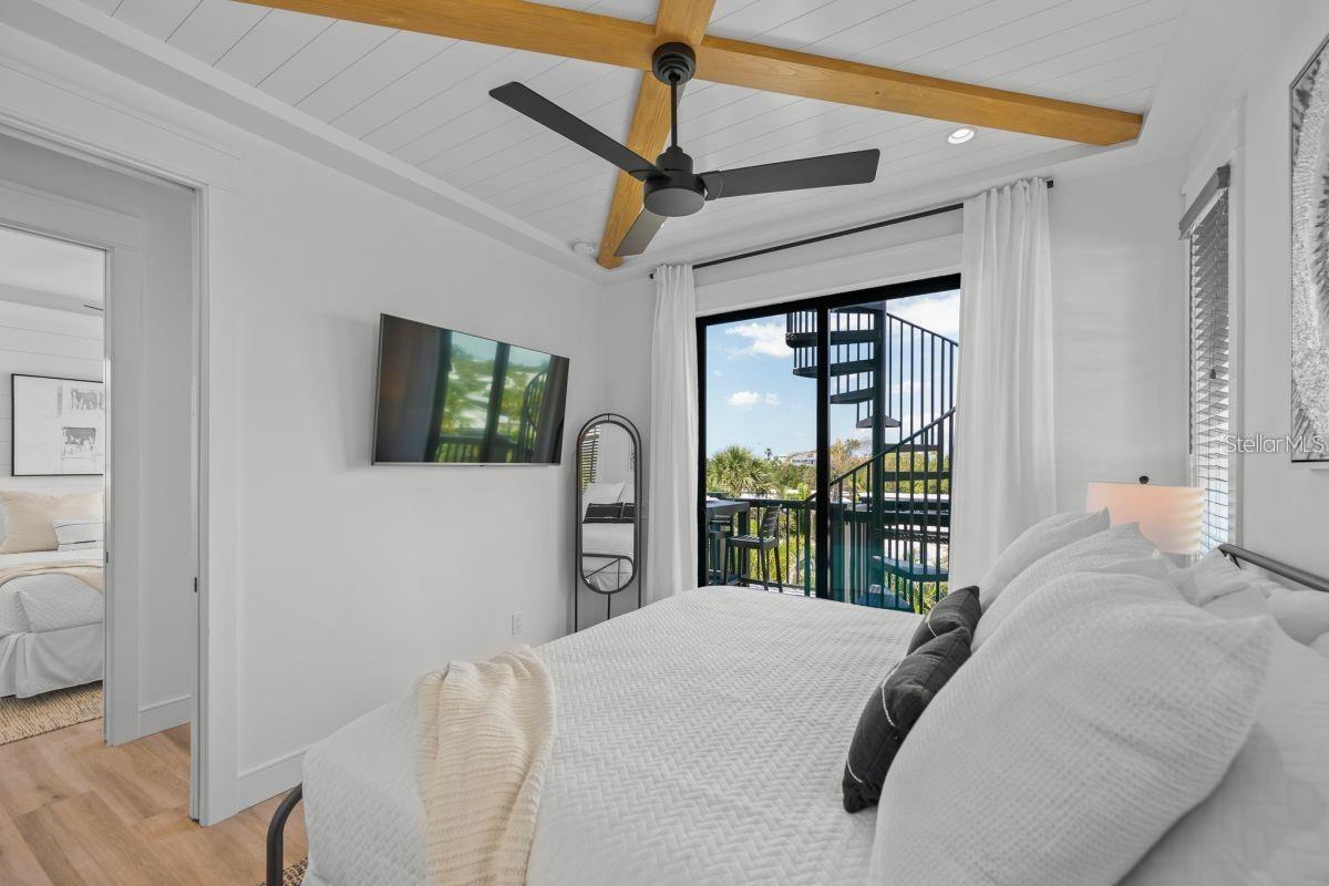 Sarasota, Florida, 34242, United States, 7 Bedrooms Bedrooms, ,8 BathroomsBathrooms,Residential,Active,1773223