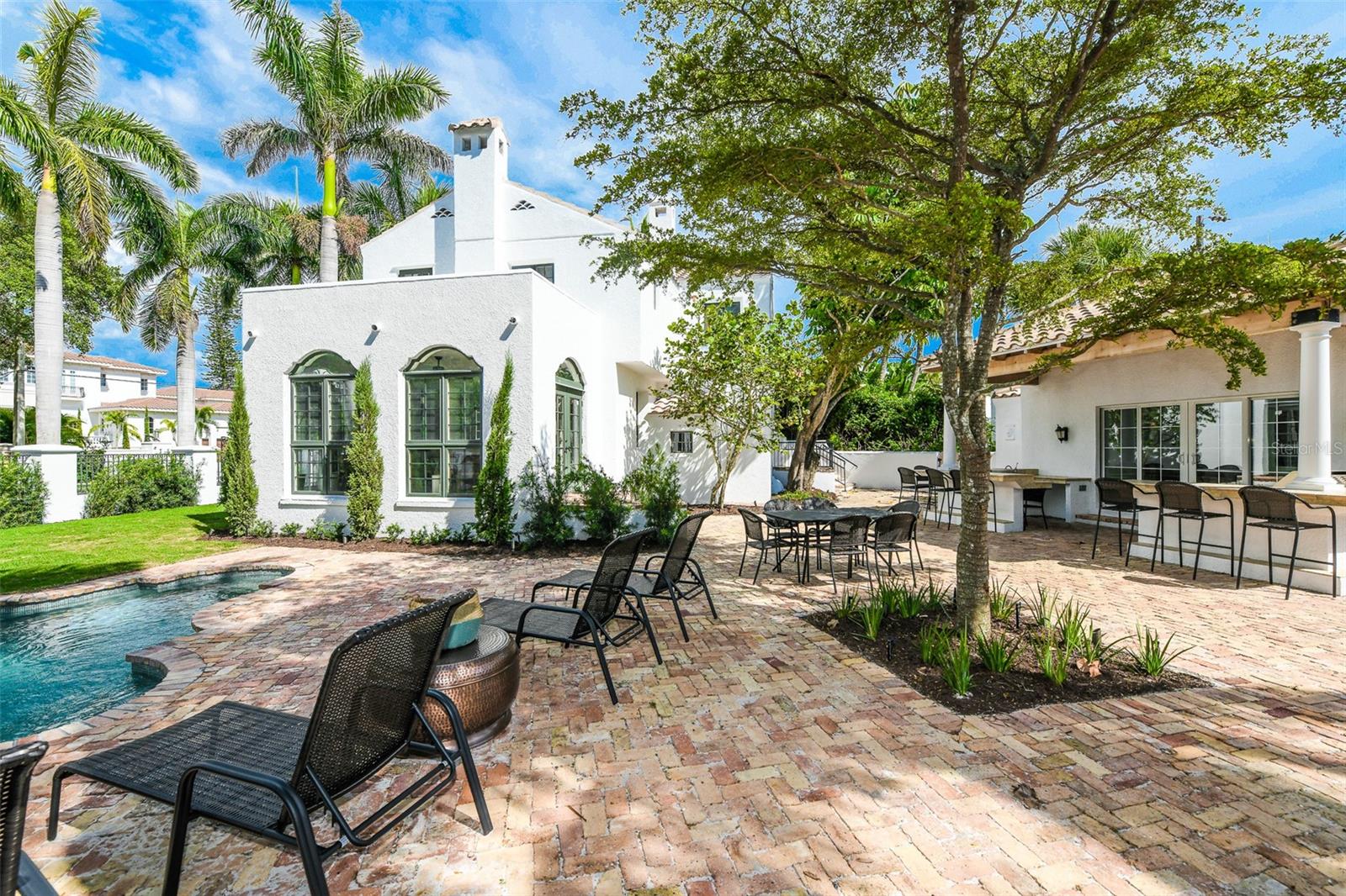 Sarasota, Florida, 34236, United States, 4 Bedrooms Bedrooms, ,4 BathroomsBathrooms,Residential,Active,2045025