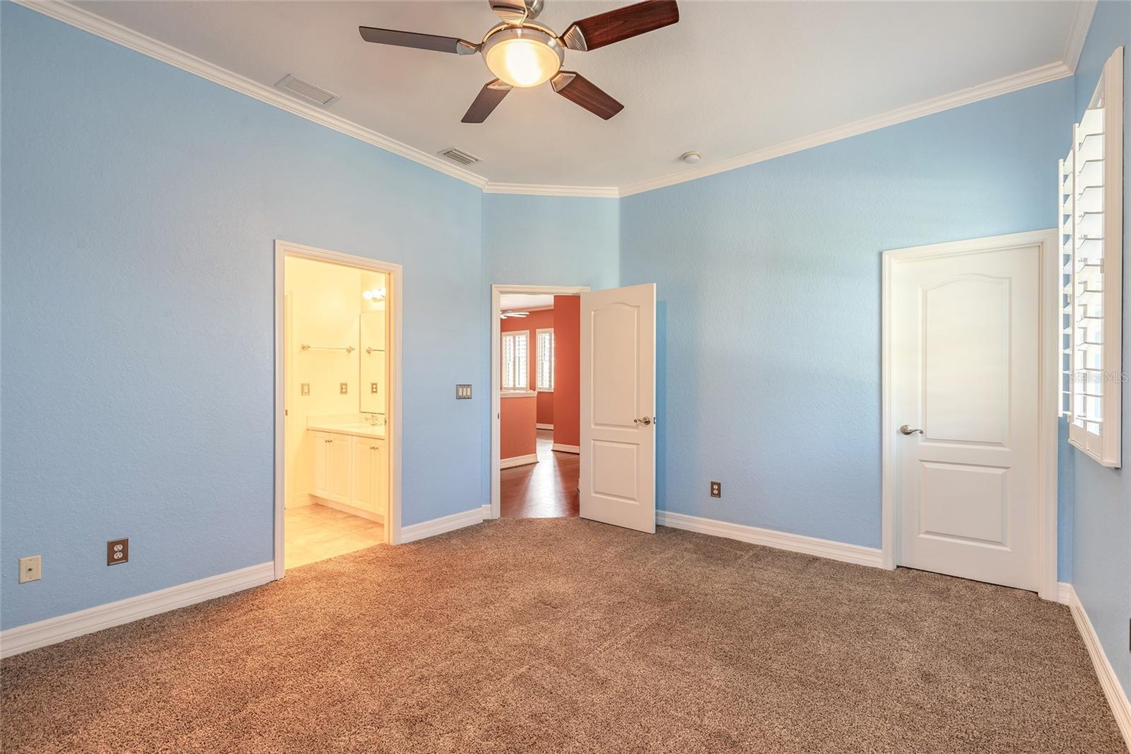 Daytona Beach, Florida, 32124, United States, 5 Bedrooms Bedrooms, ,4 BathroomsBathrooms,Residential,Active,1945086