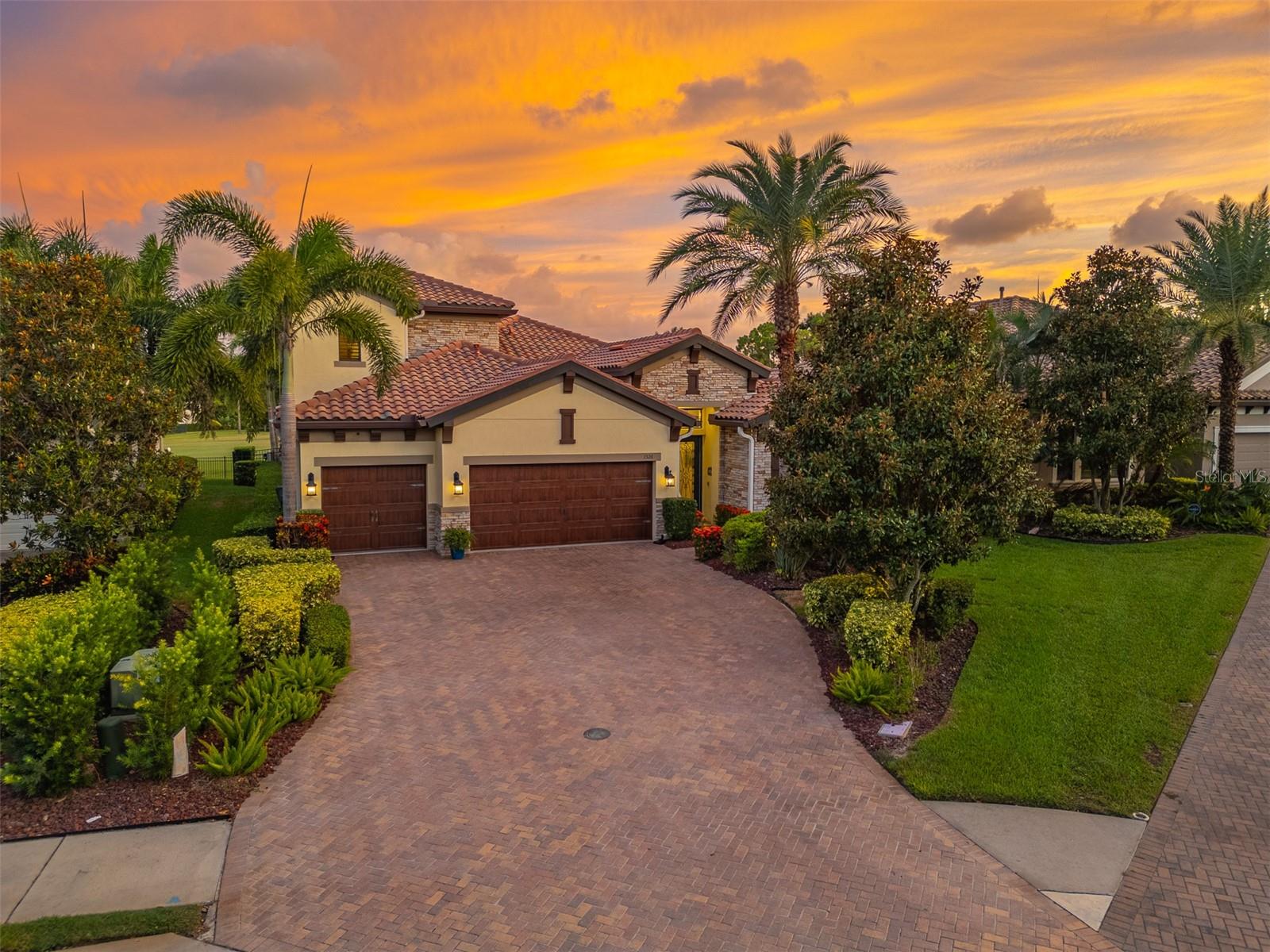 Palm Harbor, Florida, 34683, United States, 4 Bedrooms Bedrooms, ,3 BathroomsBathrooms,Residential,Active,1905355