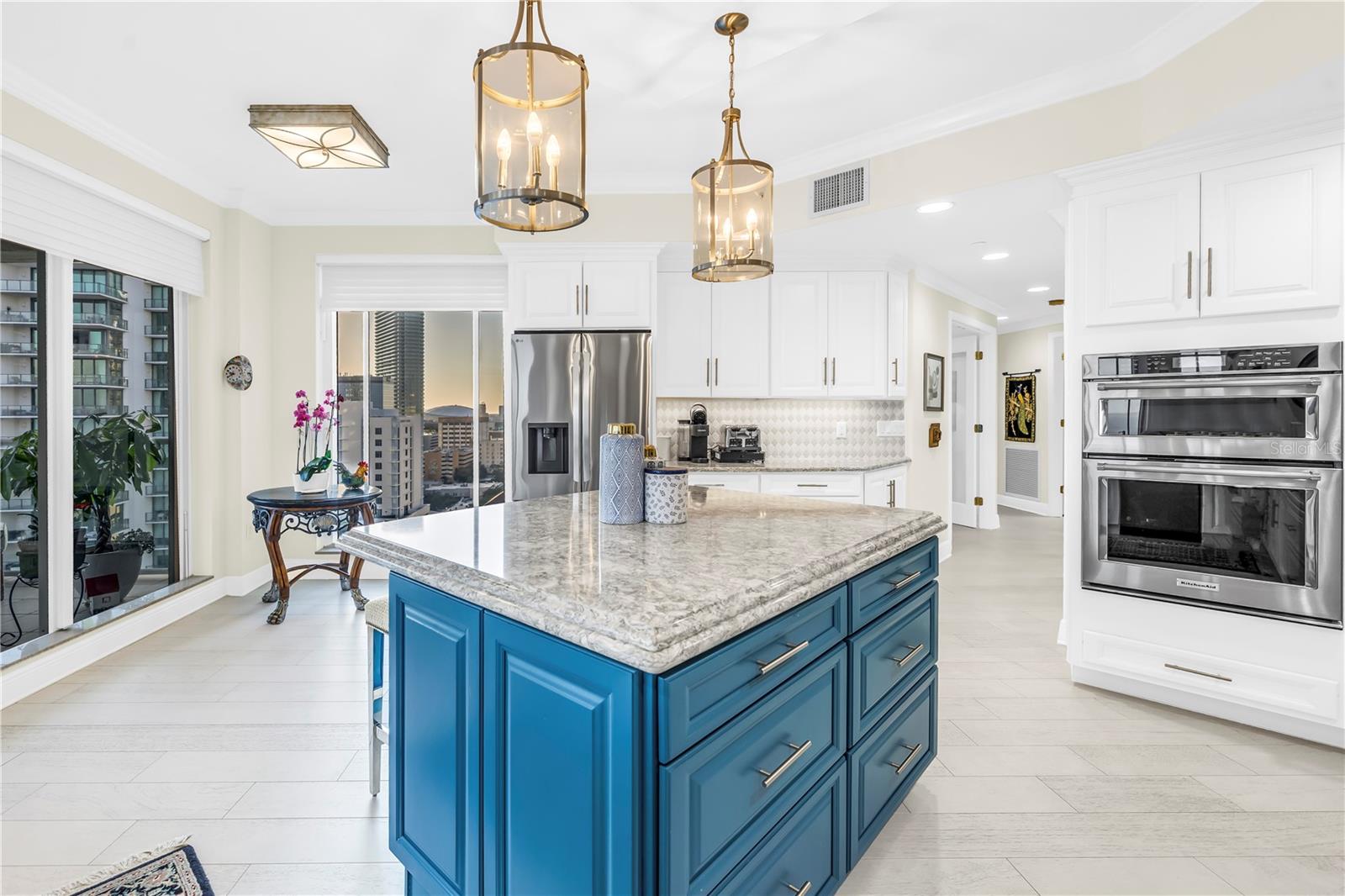 St Petersburg, Florida, 33701, United States, 2 Bedrooms Bedrooms, ,3 BathroomsBathrooms,Residential,Active,1993954