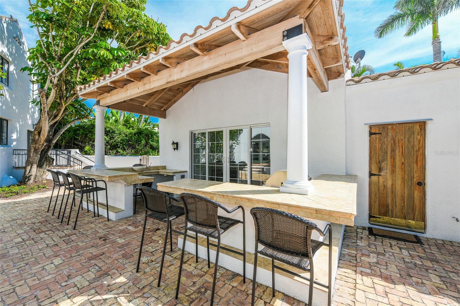 Sarasota, Florida, 34236, United States, 4 Bedrooms Bedrooms, ,4 BathroomsBathrooms,Residential,Active,2045025