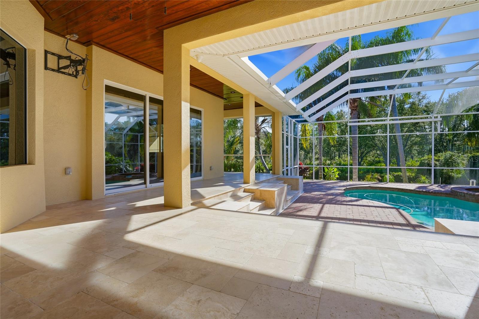 Tampa, Florida, 33647, United States, 5 Bedrooms Bedrooms, ,5 BathroomsBathrooms,Residential,Active,1990671