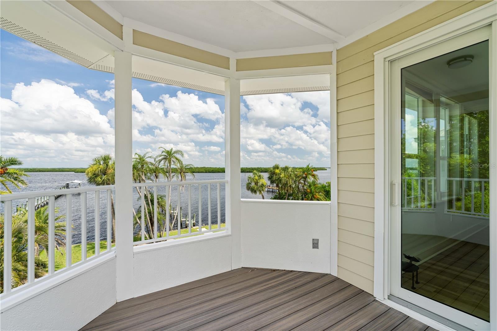 Punta Gorda, Florida, 33982, United States, 5 Bedrooms Bedrooms, ,4 BathroomsBathrooms,Residential,Active,1905353
