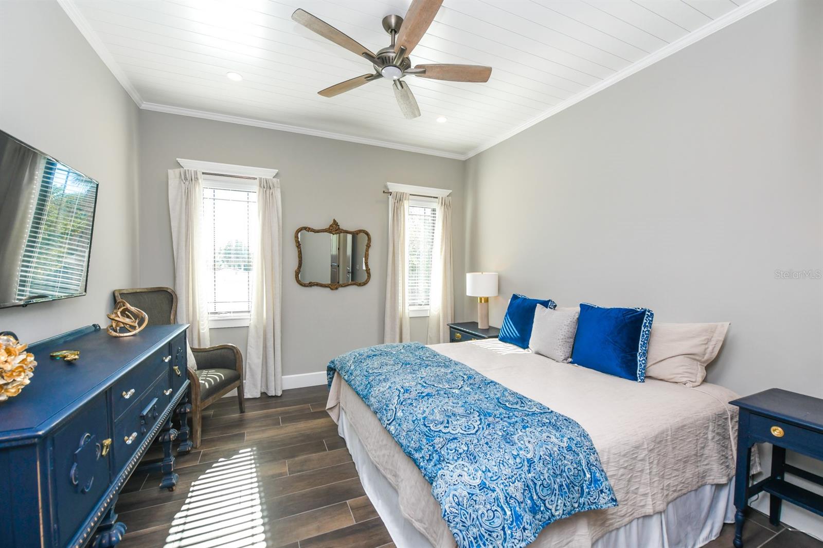 Sarasota, Florida, 34236, United States, 6 Bedrooms Bedrooms, ,6 BathroomsBathrooms,Residential,Active,1831859