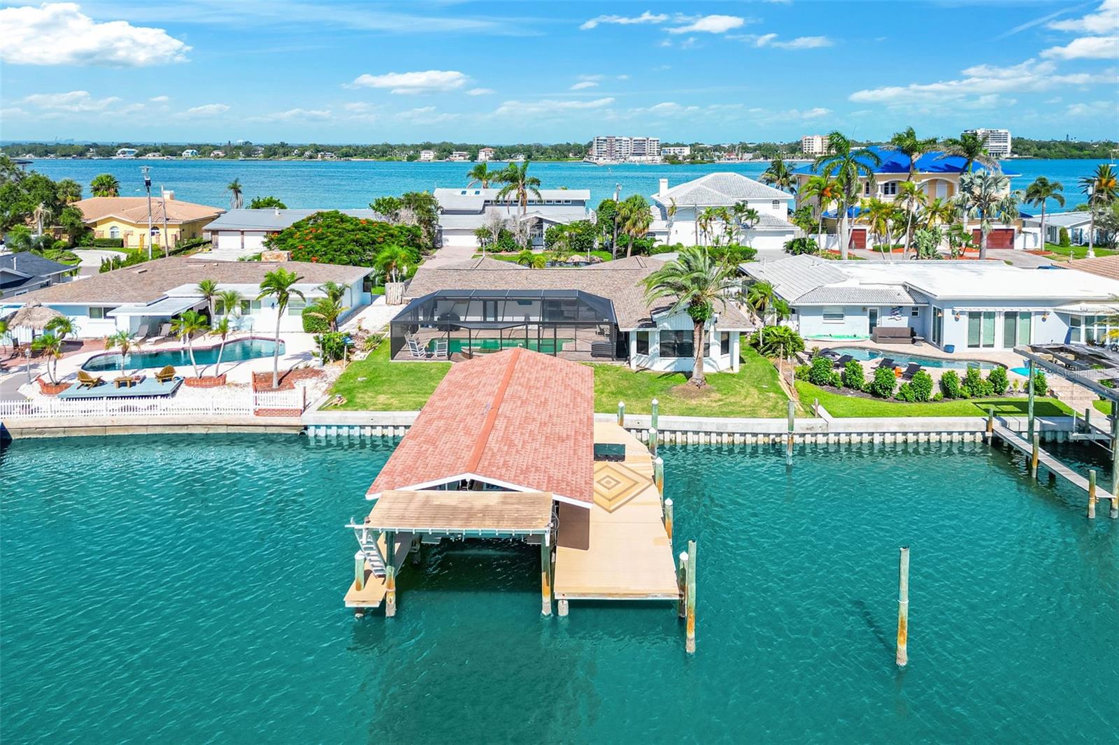 Clearwater Beach, Florida, 33767, United States, 3 Bedrooms Bedrooms, ,2 BathroomsBathrooms,Residential,Active,1894990