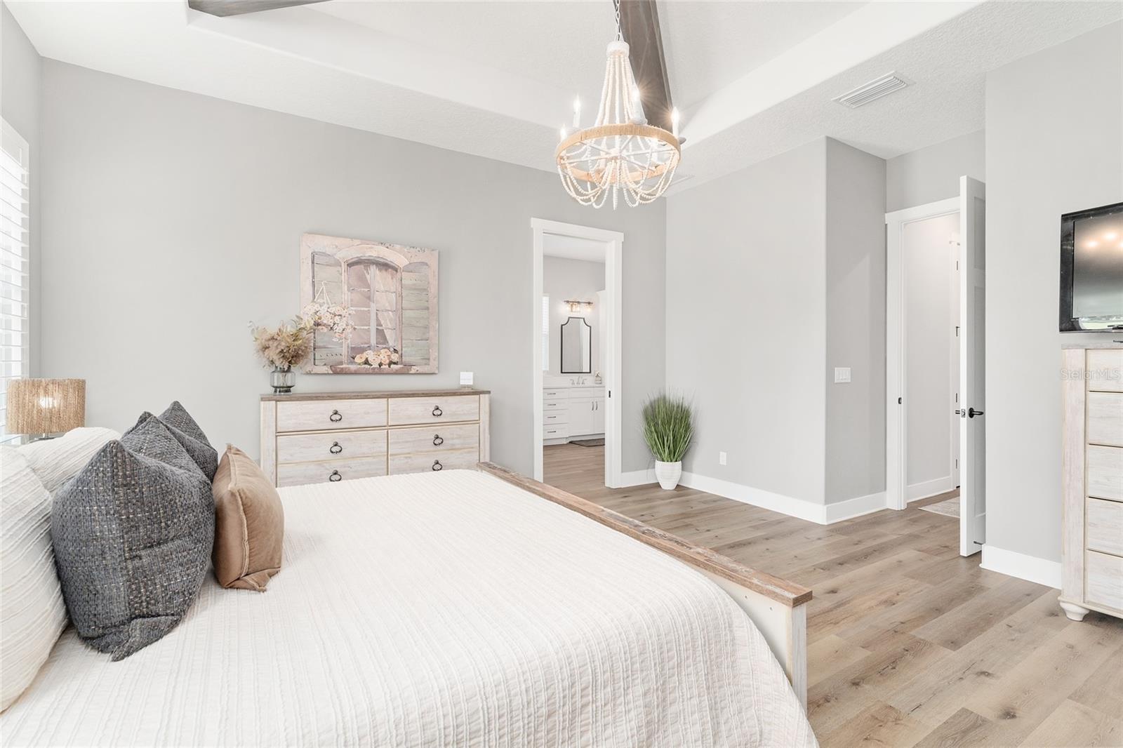 Oxford, Florida, 34484, United States, 4 Bedrooms Bedrooms, ,3 BathroomsBathrooms,Residential,Active,1936399