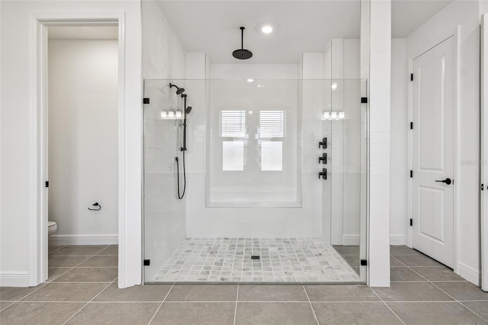 Parrish, Florida, 34219, United States, 4 Bedrooms Bedrooms, ,4 BathroomsBathrooms,Residential,Active,2007045