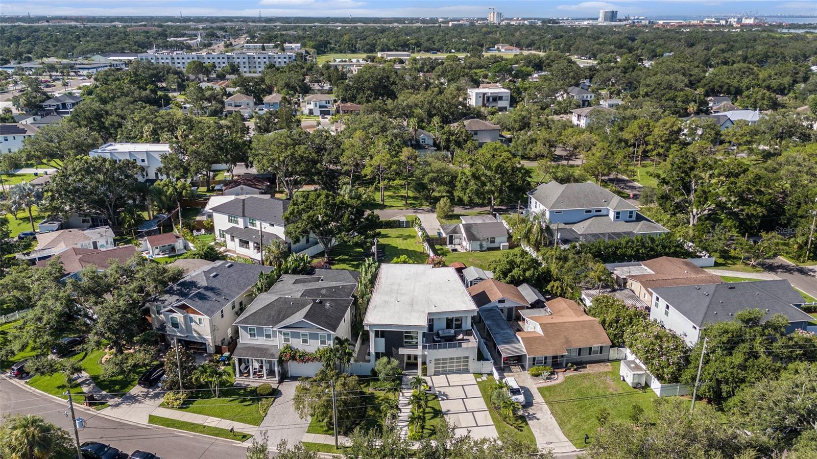 Tampa, Florida, 33629, United States, 4 Bedrooms Bedrooms, ,3 BathroomsBathrooms,Residential,Active,1914639