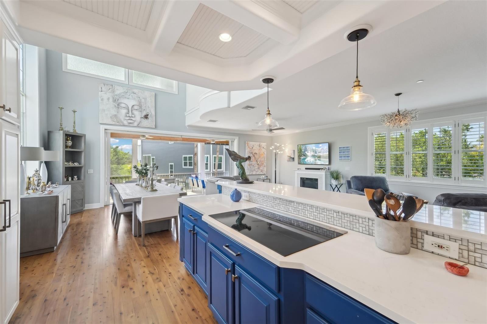 Longboat Key, Florida, 34228, United States, 3 Bedrooms Bedrooms, ,3 BathroomsBathrooms,Residential,Active,1993956