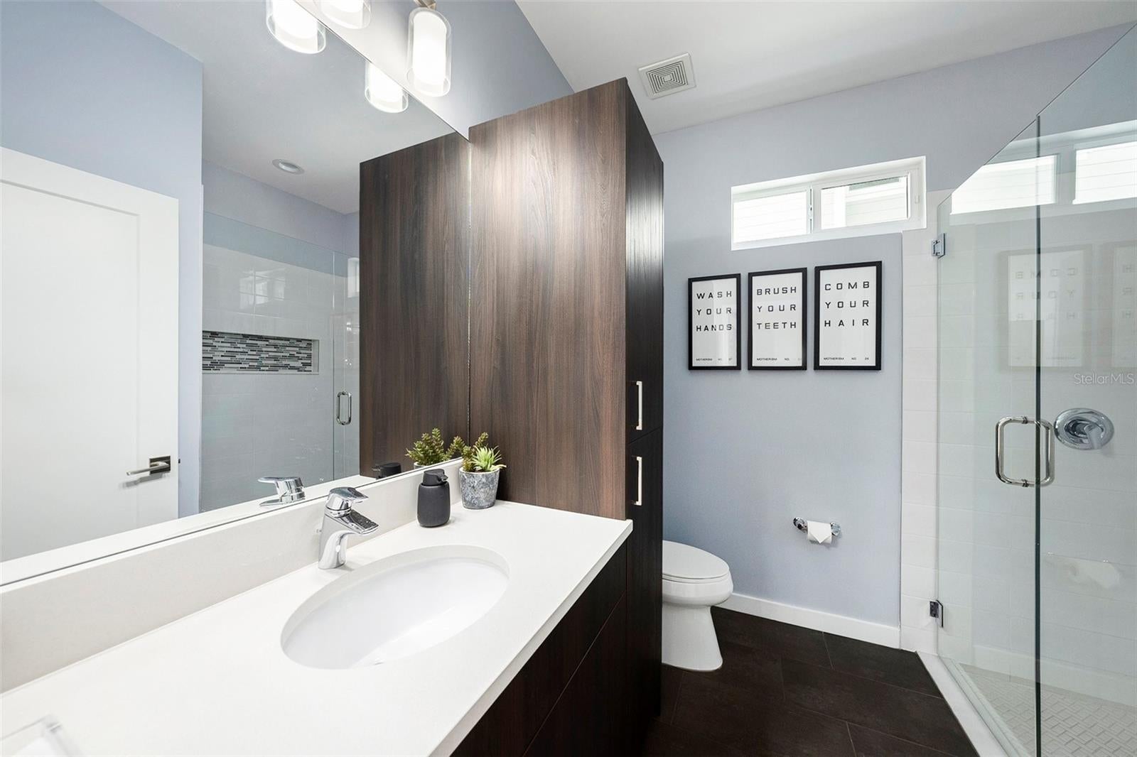Tampa, Florida, 33629, United States, 4 Bedrooms Bedrooms, ,3 BathroomsBathrooms,Residential,Active,1914639