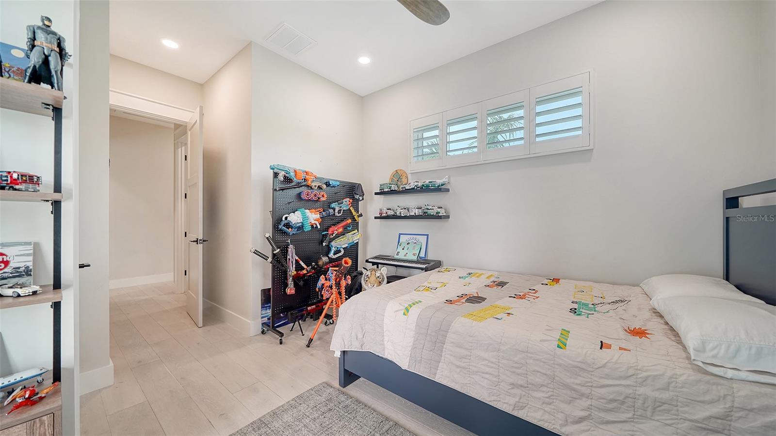 Sarasota, Florida, 34231, United States, ,4 BathroomsBathrooms,Residential,Active,1748824