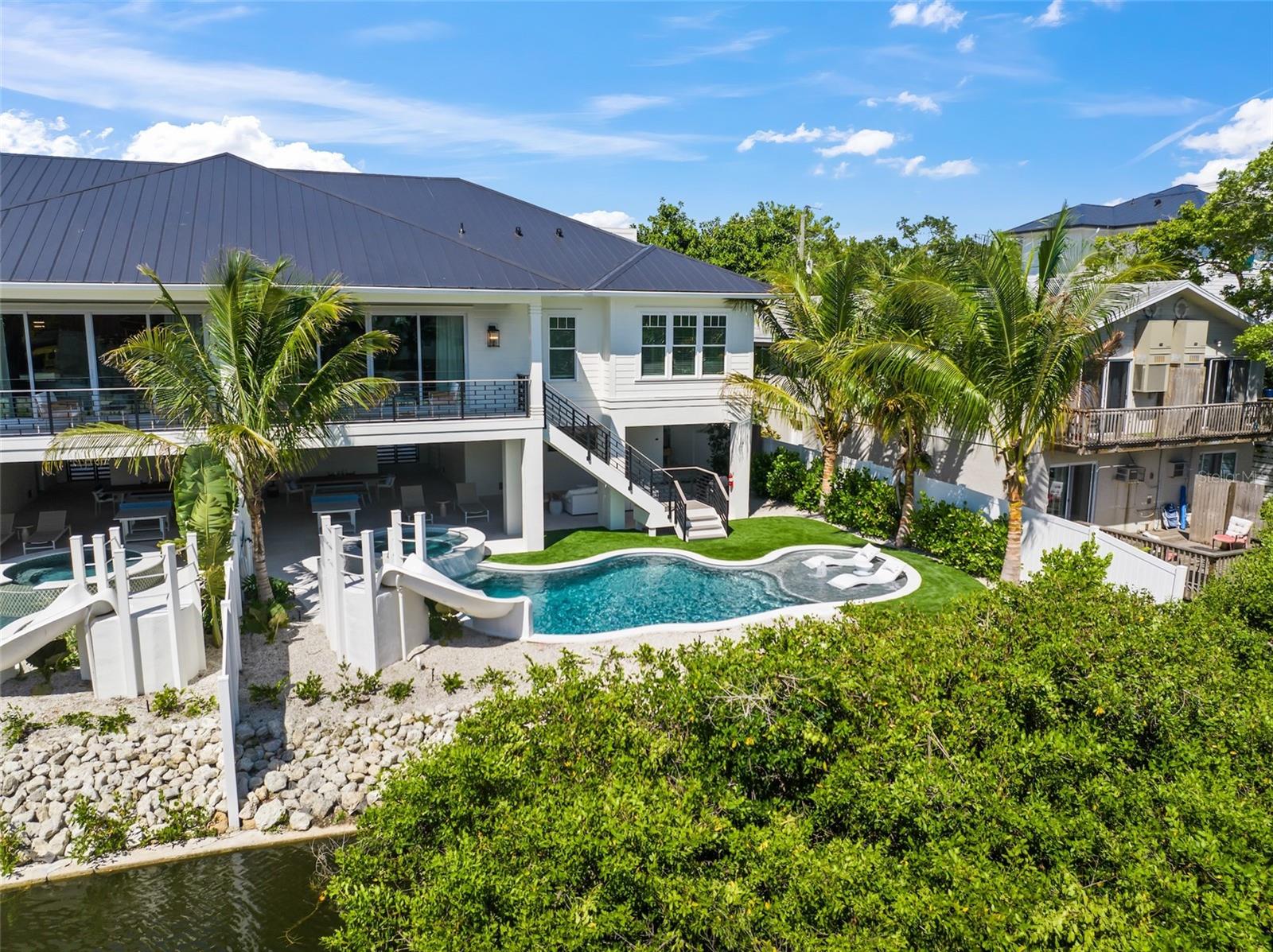 Sarasota, Florida, 34242, United States, 4 Bedrooms Bedrooms, ,5 BathroomsBathrooms,Residential,Active,1922294