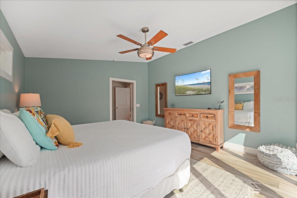 Anna Maria, Florida, 34216, United States, 3 Bedrooms Bedrooms, ,3 BathroomsBathrooms,Residential,Active,1970949