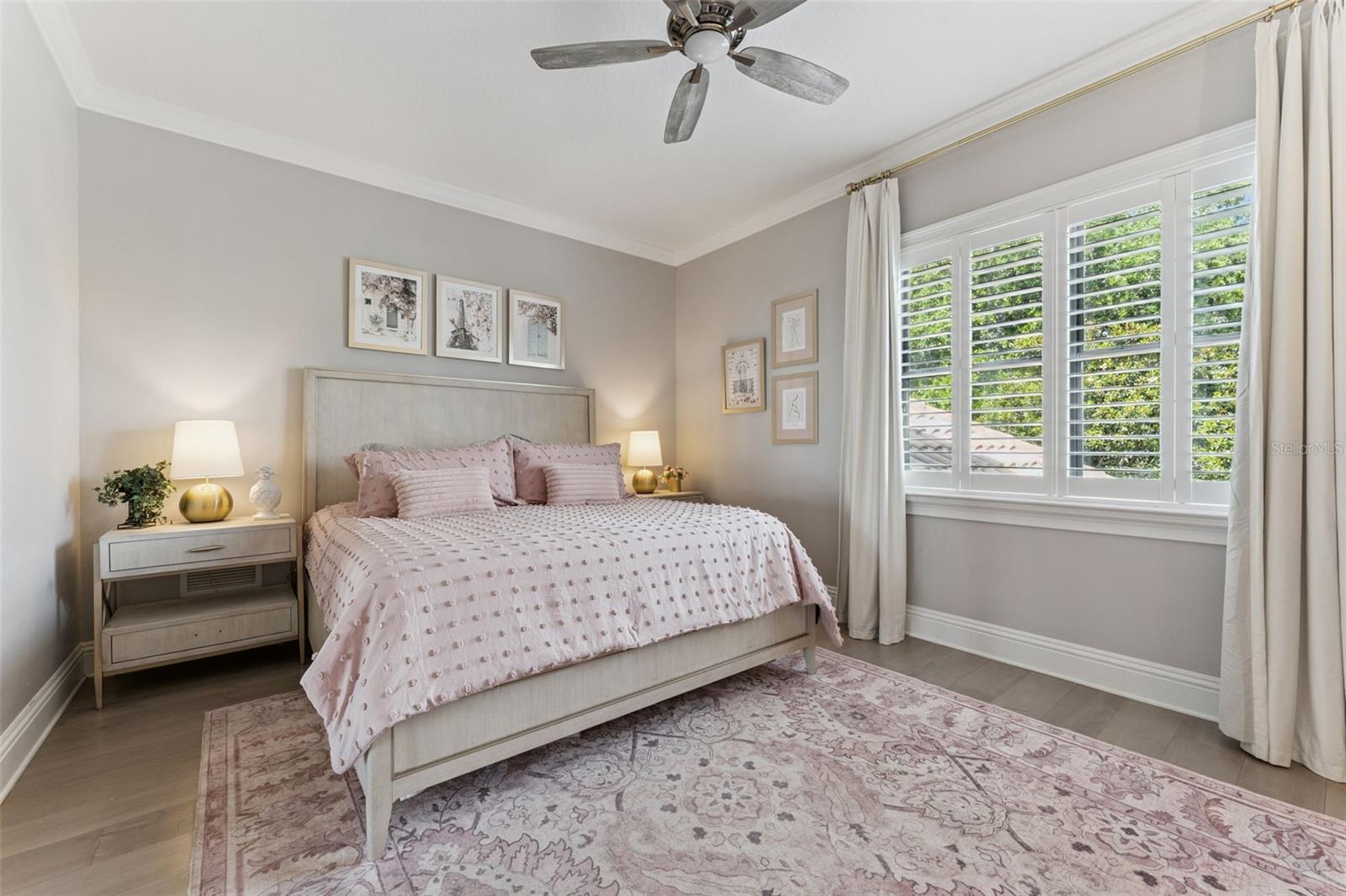 Windermere, Florida, 34786, United States, 5 Bedrooms Bedrooms, ,4 BathroomsBathrooms,Residential,Pending,2052045