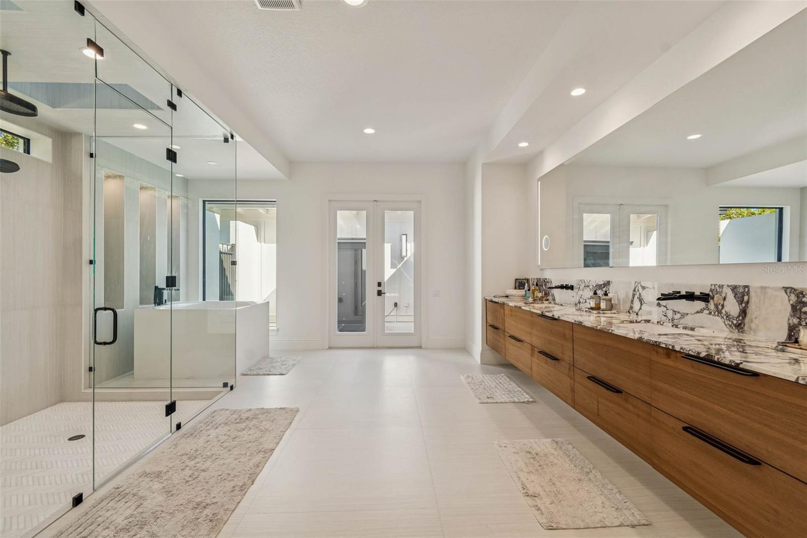 Lutz, Florida, 33549, United States, 4 Bedrooms Bedrooms, ,5 BathroomsBathrooms,Residential,Active,2035686