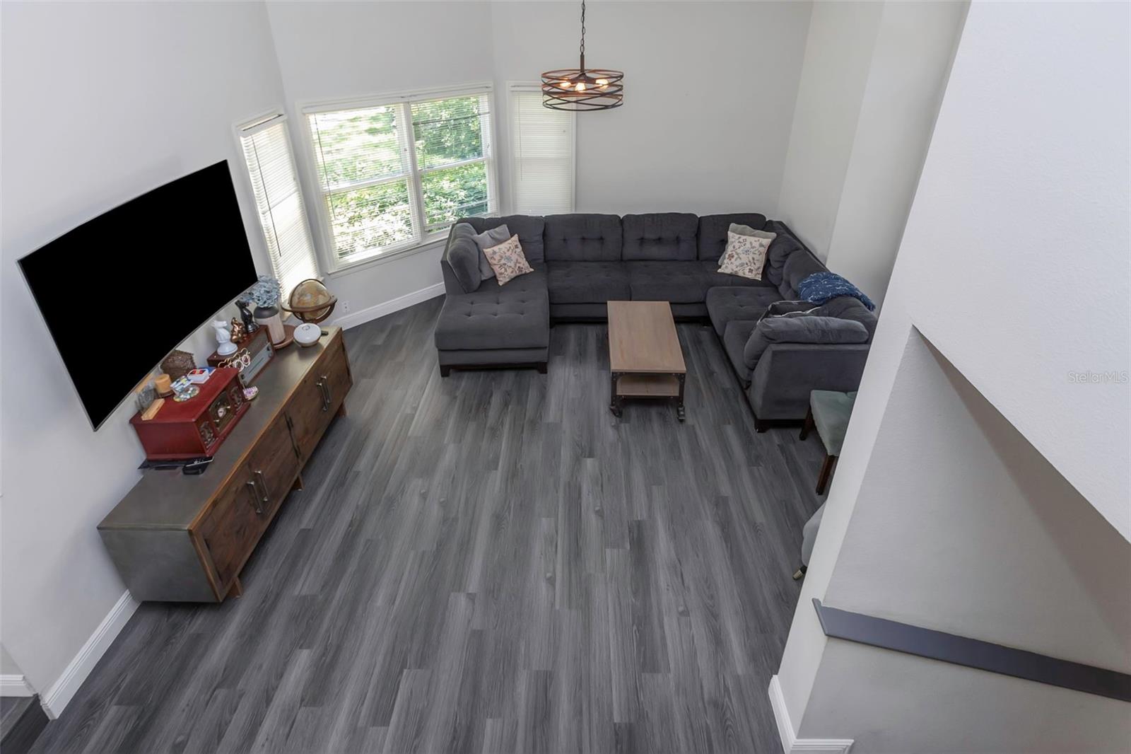 St Petersburg, Florida, 33702, United States, 5 Bedrooms Bedrooms, ,4 BathroomsBathrooms,Residential,Active,1920242