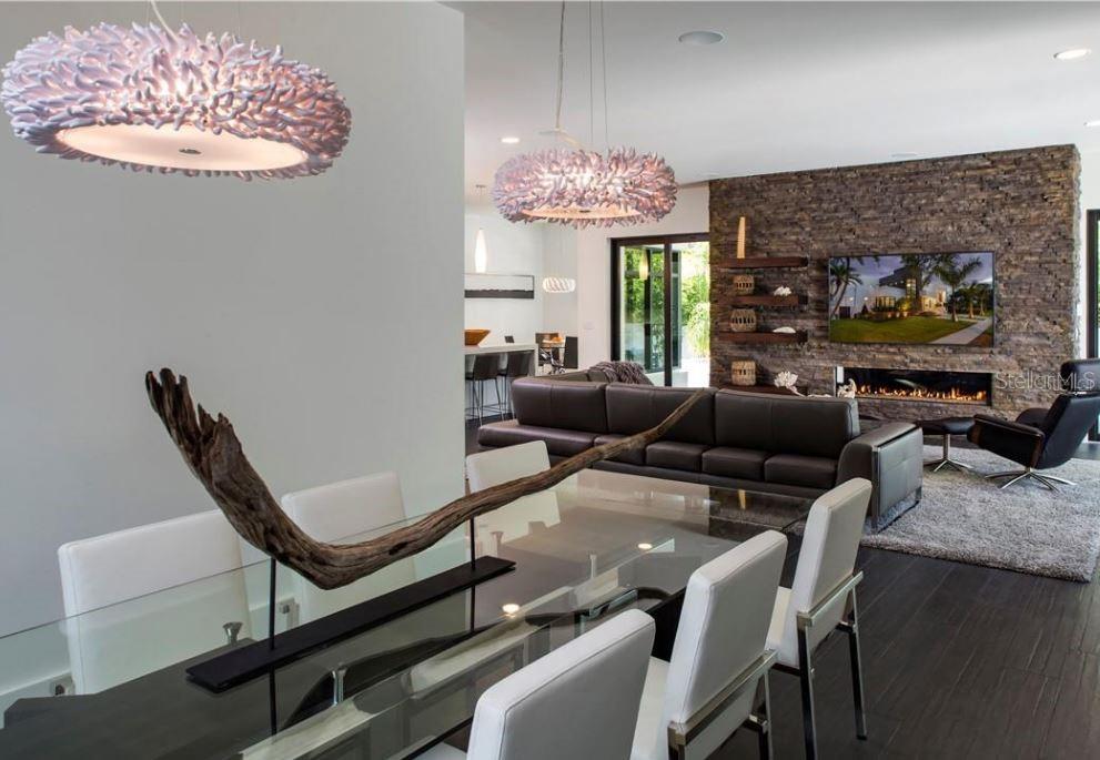 St Petersburg, Florida, 33704, United States, 4 Bedrooms Bedrooms, ,4 BathroomsBathrooms,Residential,Active,2007191